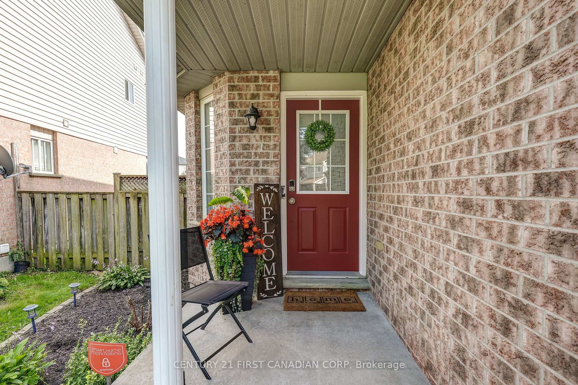 Photo 3 of 232 Ridgeview Place, London, East A — HOMEH
