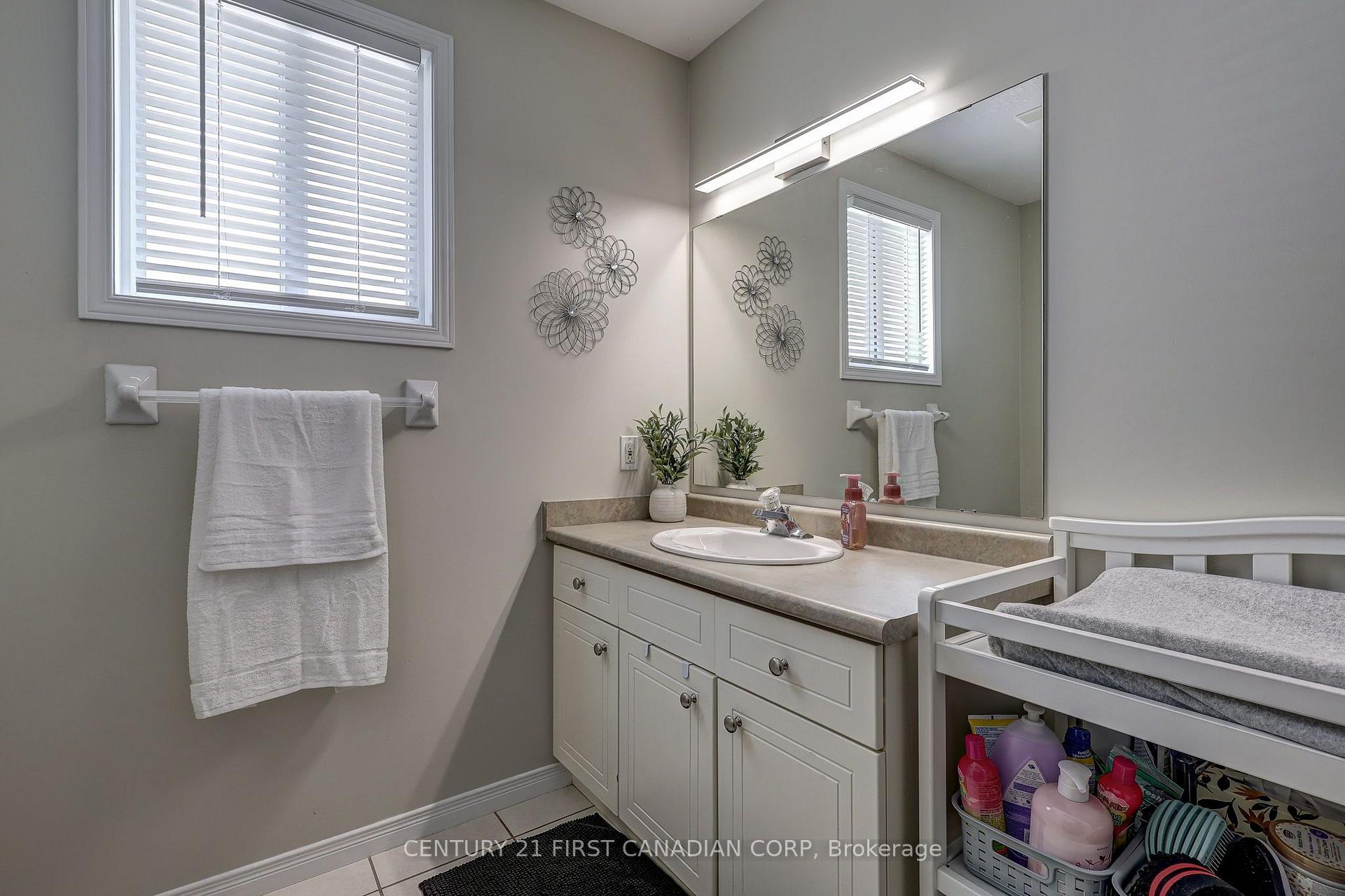 Photo 28 of 232 Ridgeview Place, London, East A — HOMEH