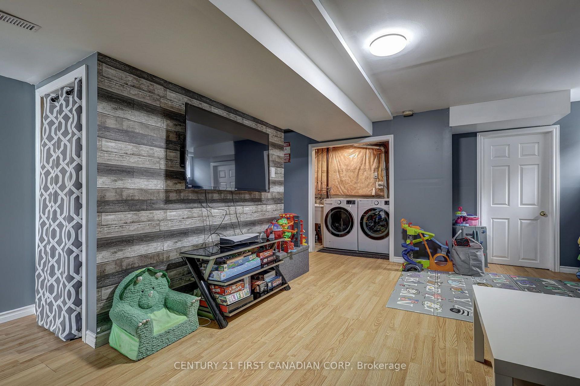 Photo 32 of 232 Ridgeview Place, London, East A — HOMEH