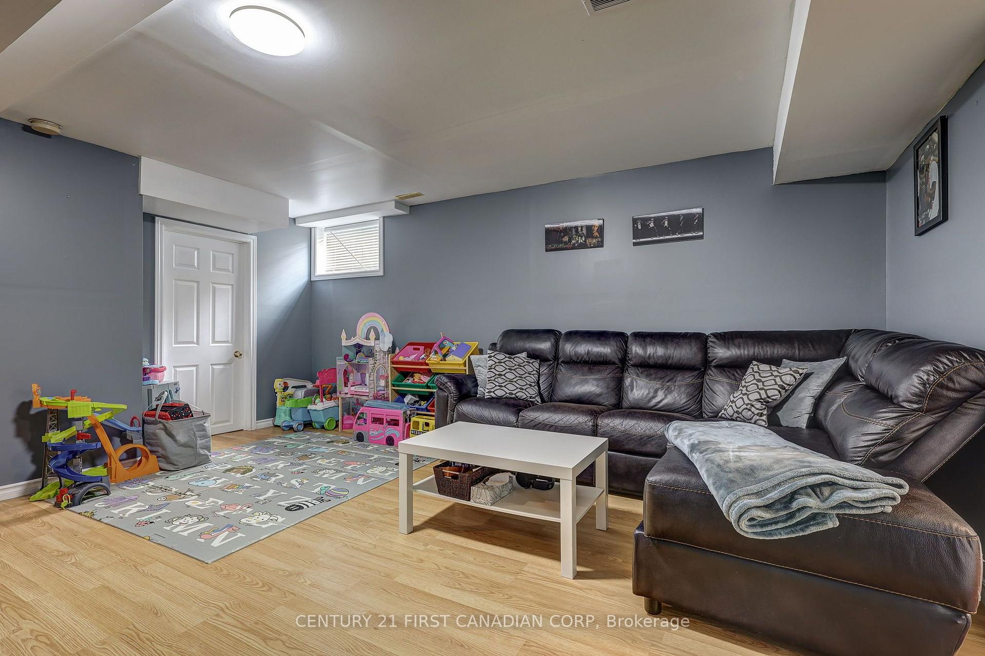Photo 36 of 232 Ridgeview Place, London, East A — HOMEH