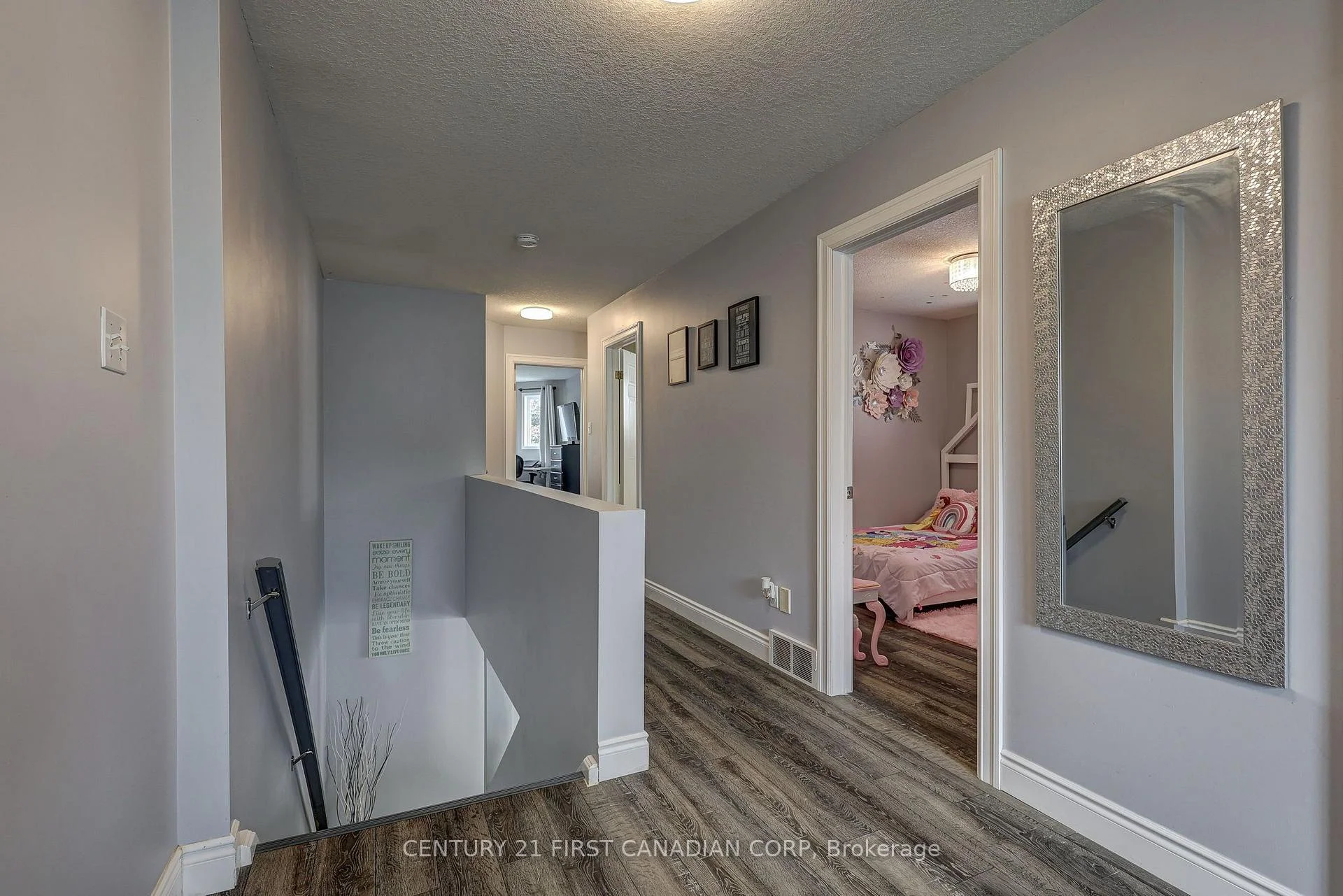 Photo 22 of 232 Ridgeview Place, London, East A — HOMEH