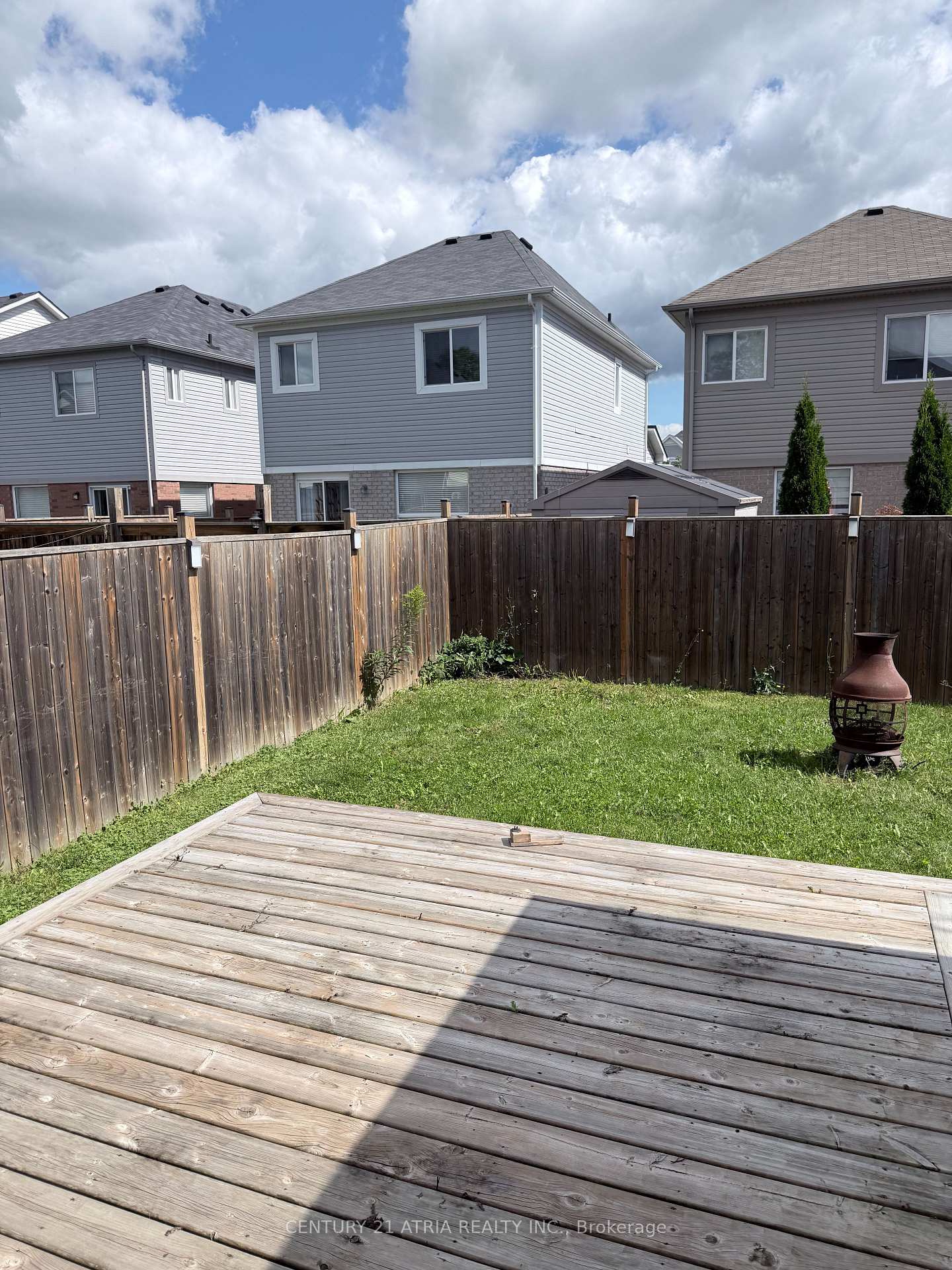 Photo 25 of 43 Redfern Crescent, Clarington, Bowmanville — HOMEH