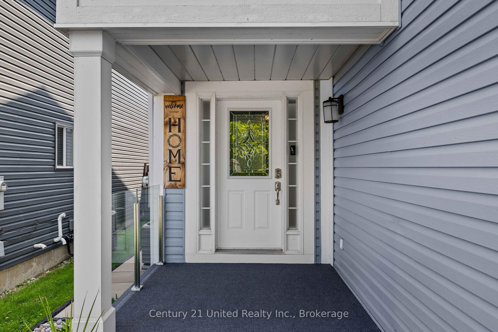 Photo 2 of 49 Waterview Lane, Clarington, Newcastle — HOMEH