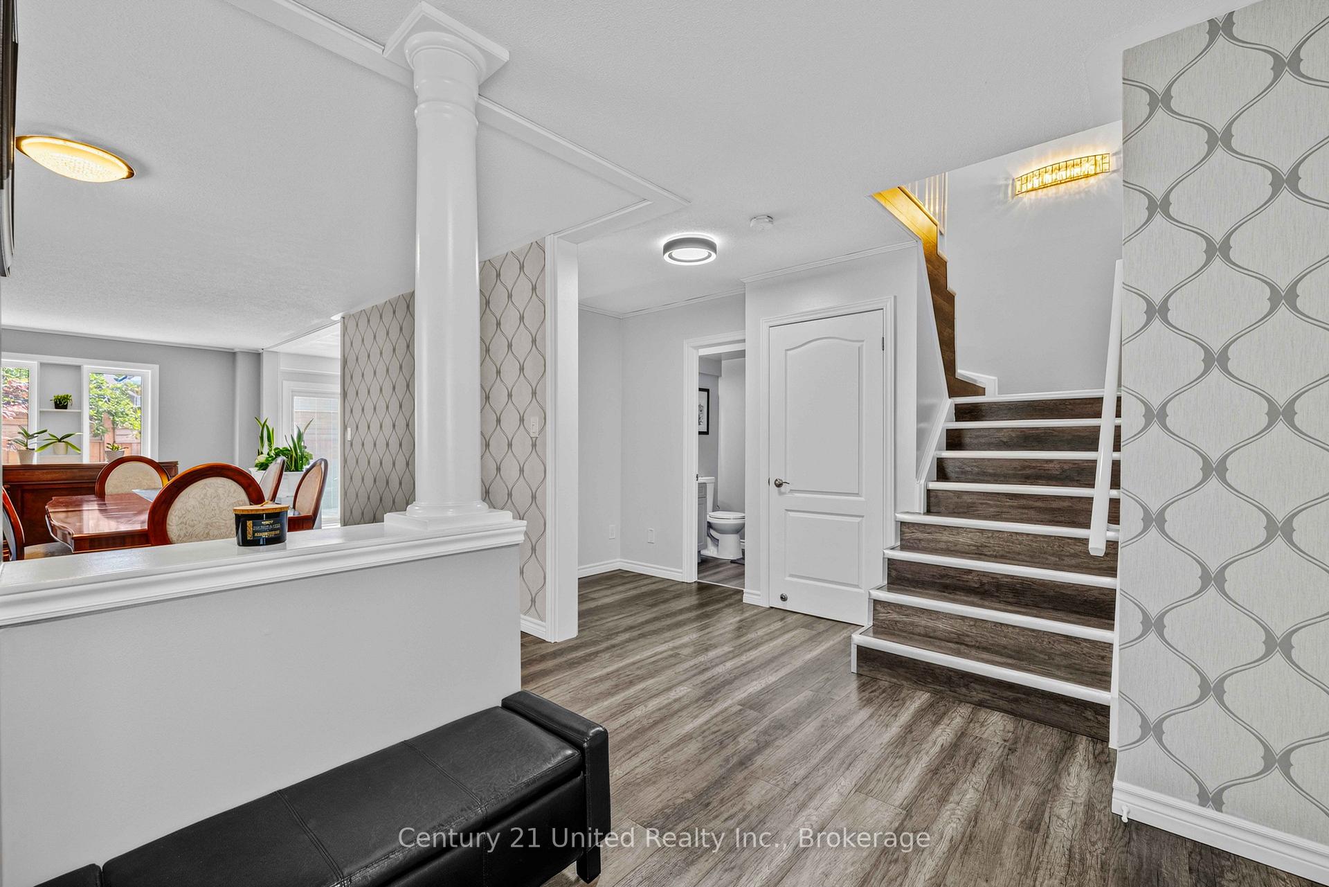 Photo 4 of 49 Waterview Lane, Clarington, Newcastle — HOMEH