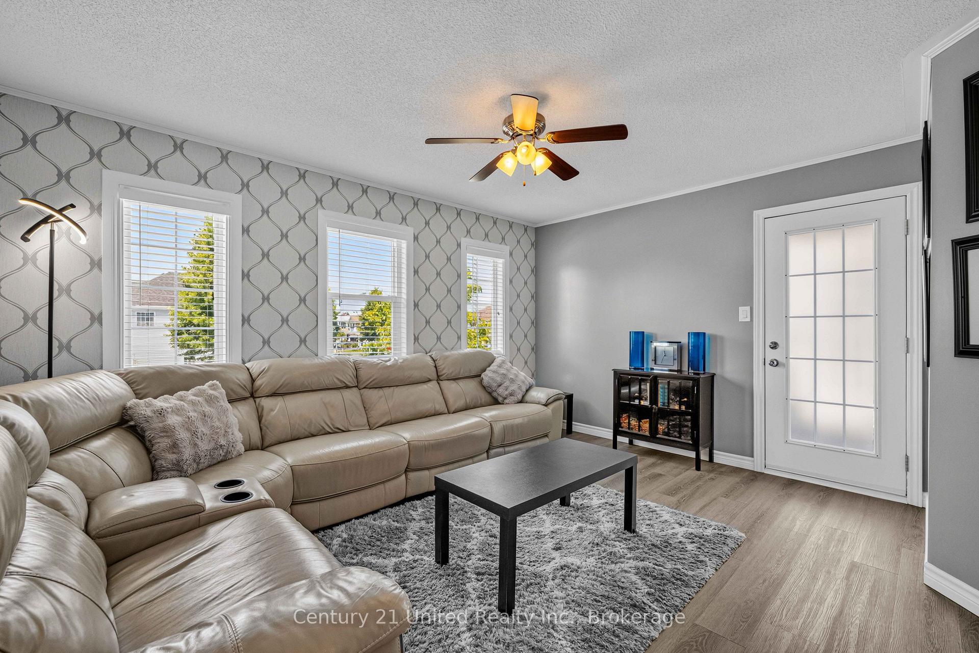 Photo 21 of 49 Waterview Lane, Clarington, Newcastle — HOMEH