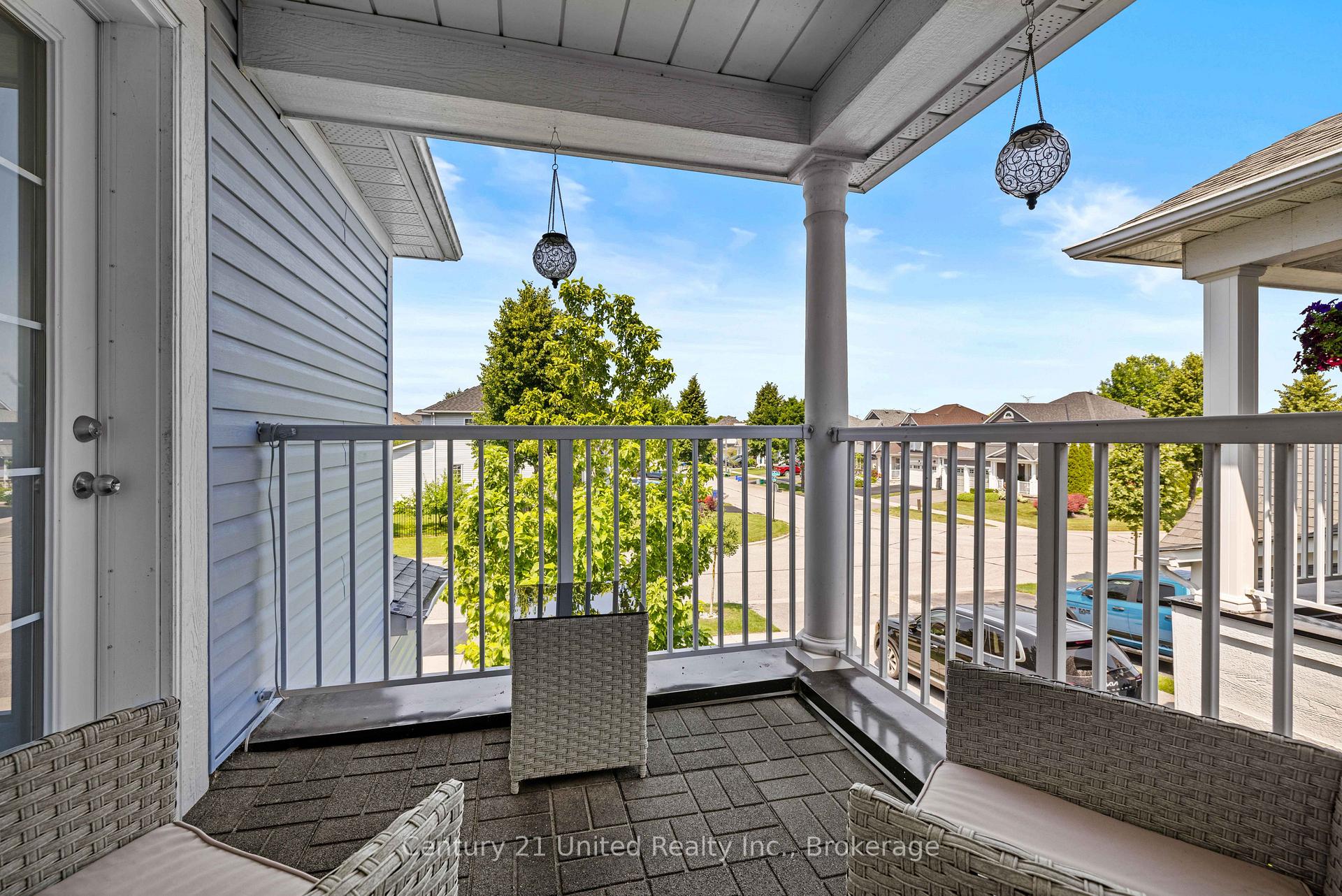 Photo 24 of 49 Waterview Lane, Clarington, Newcastle — HOMEH
