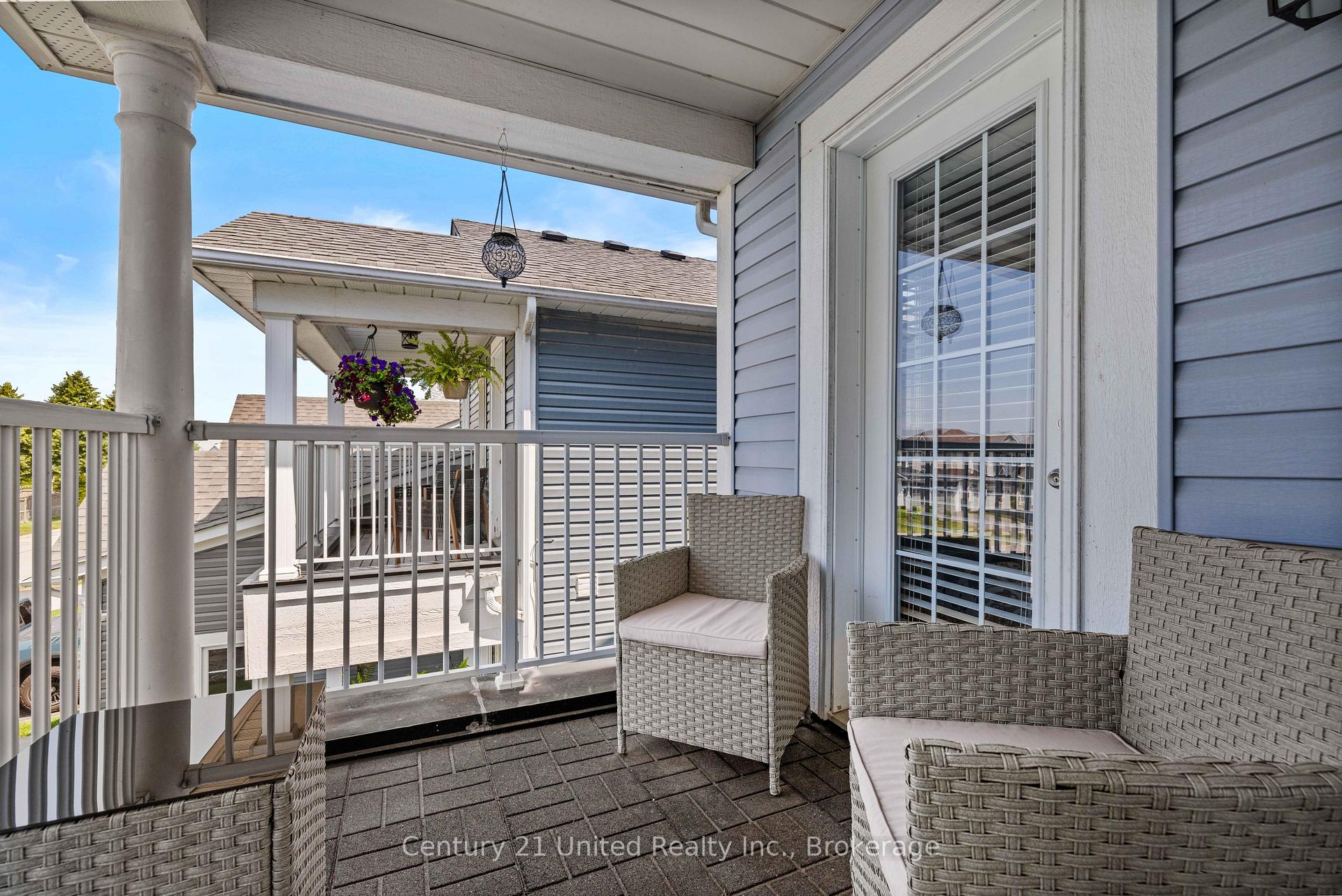 Photo 25 of 49 Waterview Lane, Clarington, Newcastle — HOMEH