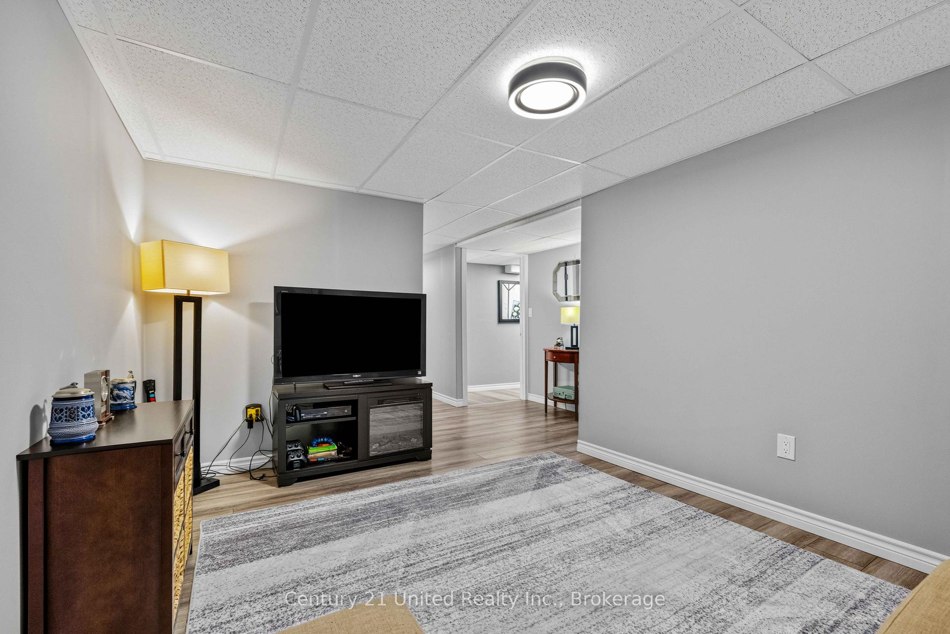 Photo 30 of 49 Waterview Lane, Clarington, Newcastle — HOMEH
