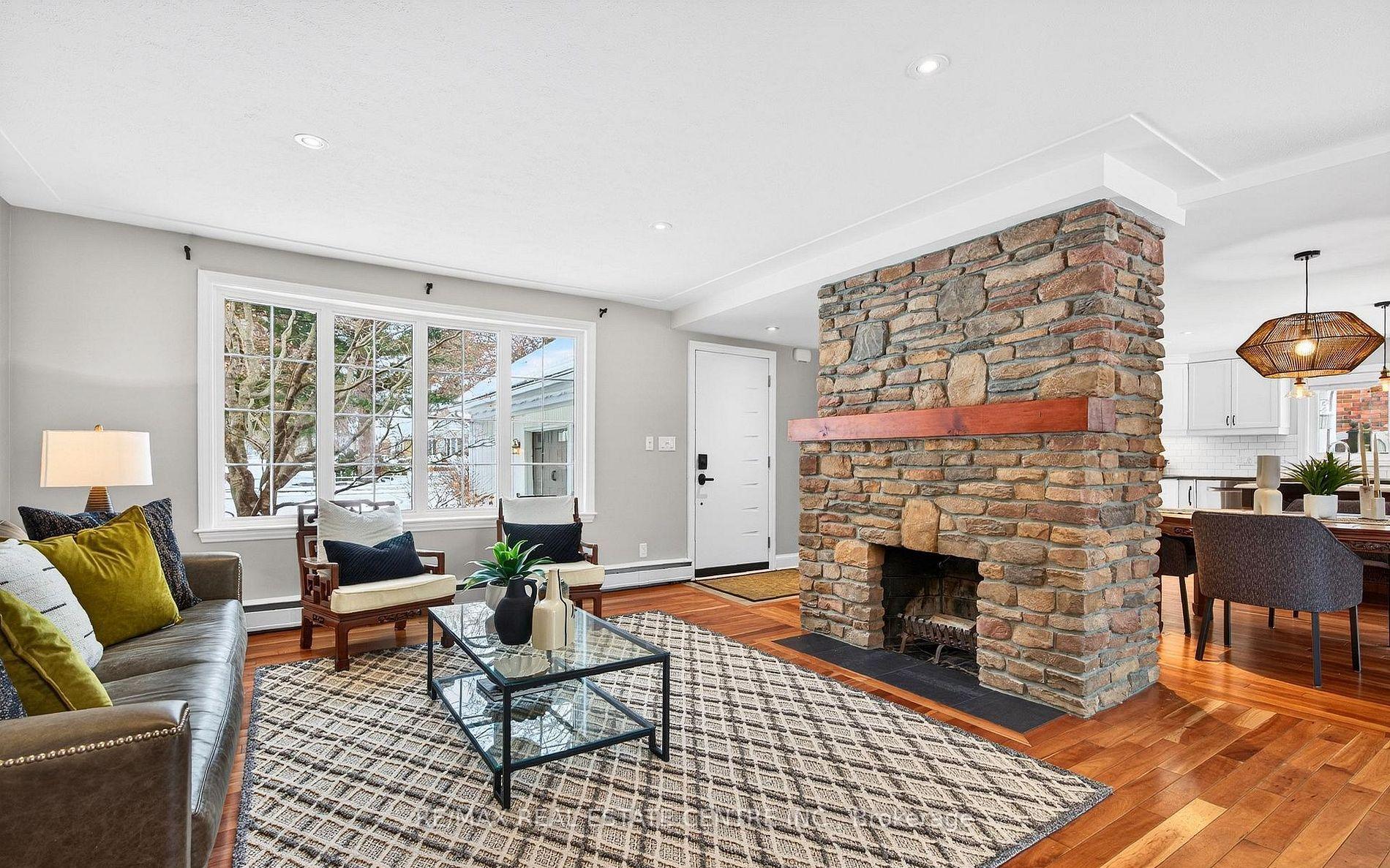 Photo 9 of 582 Cedar Avenue, Burlington, LaSalle — HOMEH