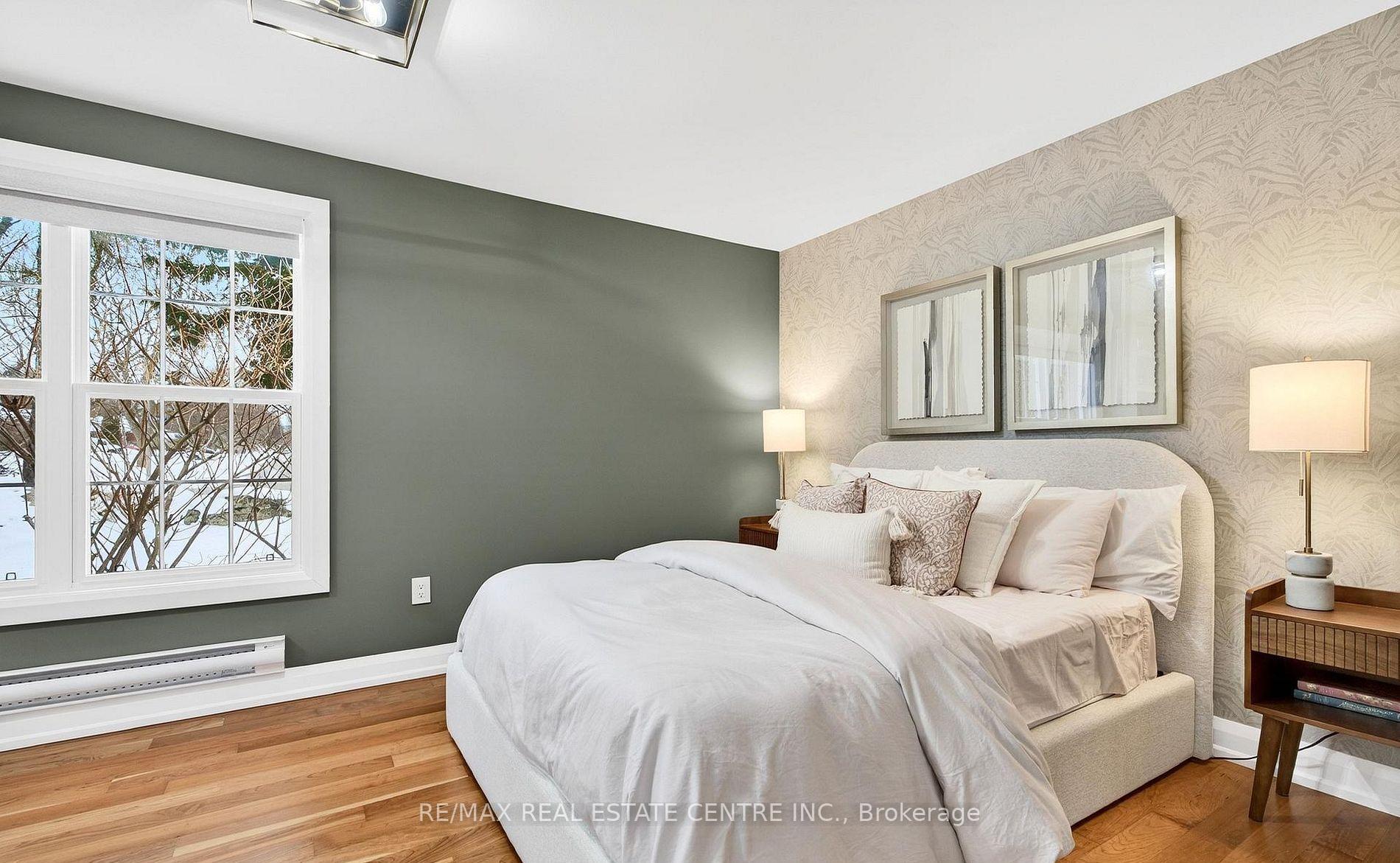 Photo 20 of 582 Cedar Avenue, Burlington, LaSalle — HOMEH