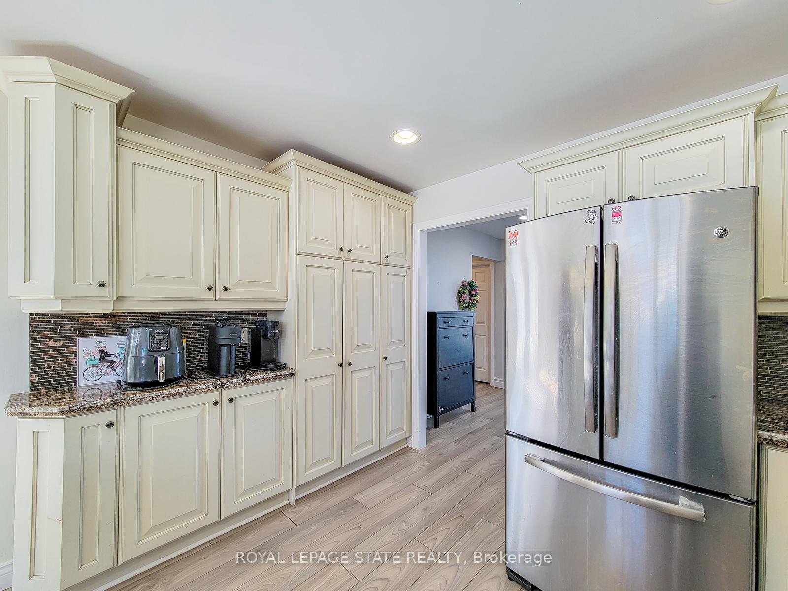 Photo 11 of 86 Margaret Avenue, Hamilton, Stoney Creek — HOMEH