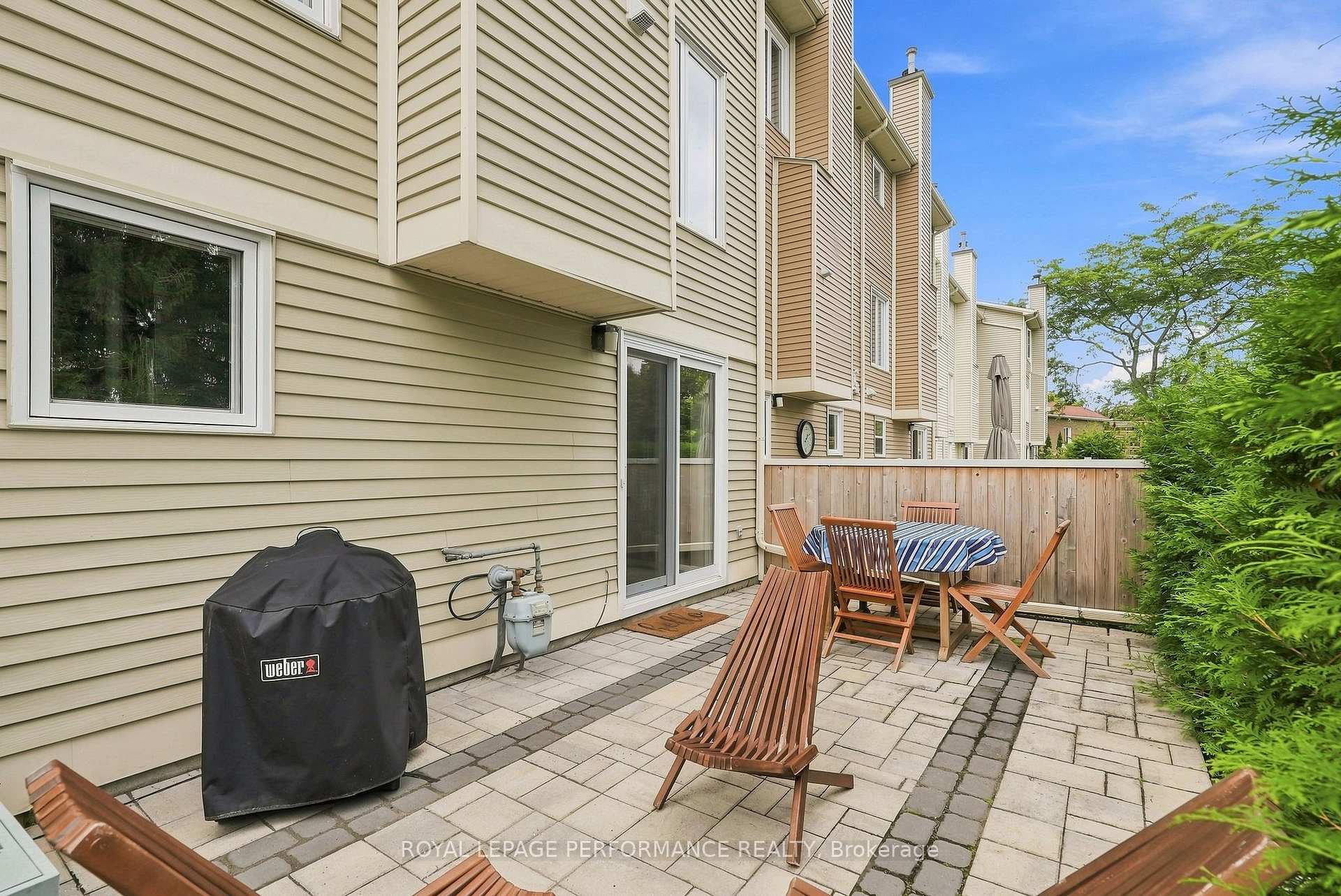 Photo 27 of 1992 Summerfields Crescent, Ottawa, Chapel Hill — HOMEH