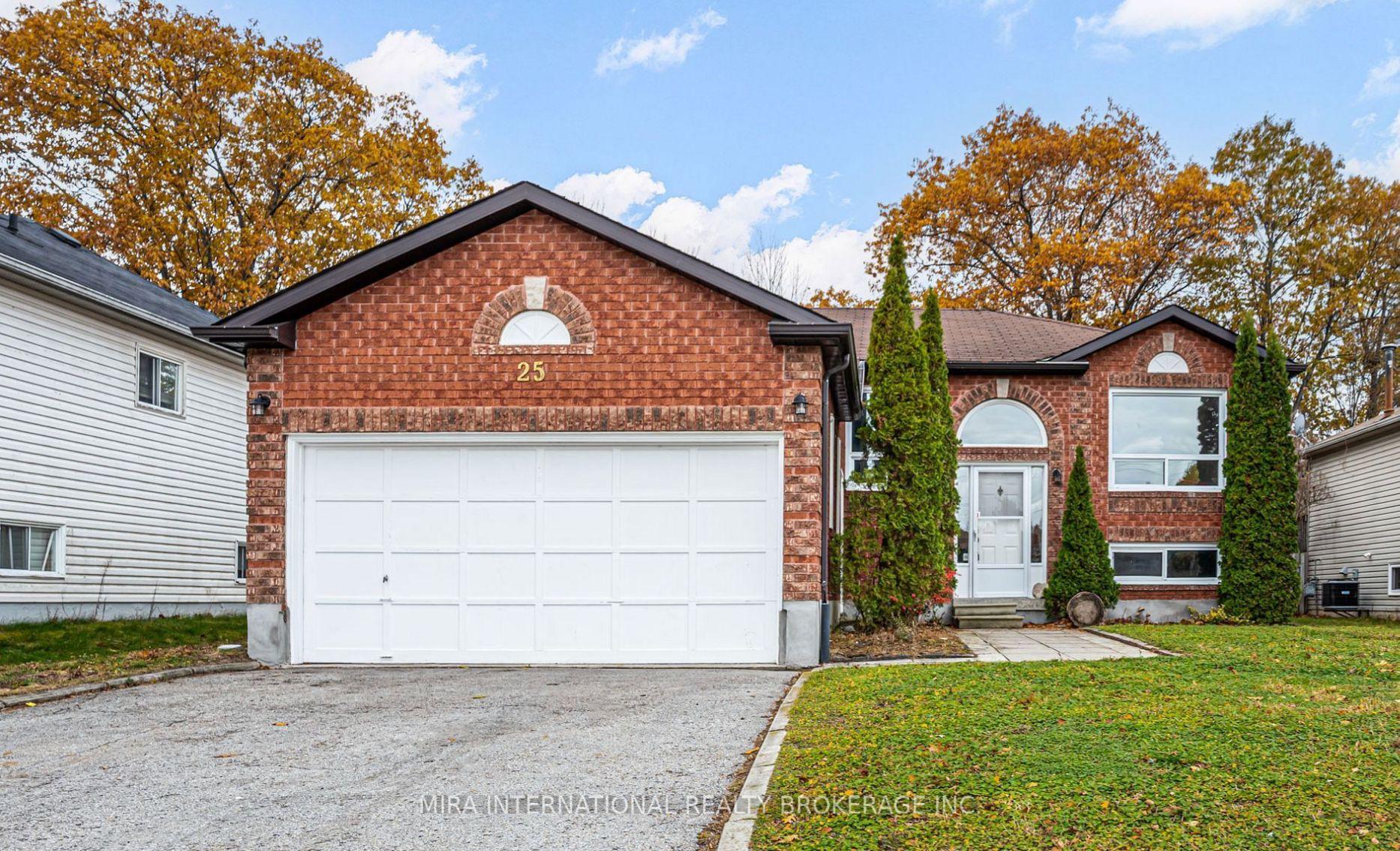 Photo 1 of 25 Leo Boulevard, Wasaga Beach — HOMEH