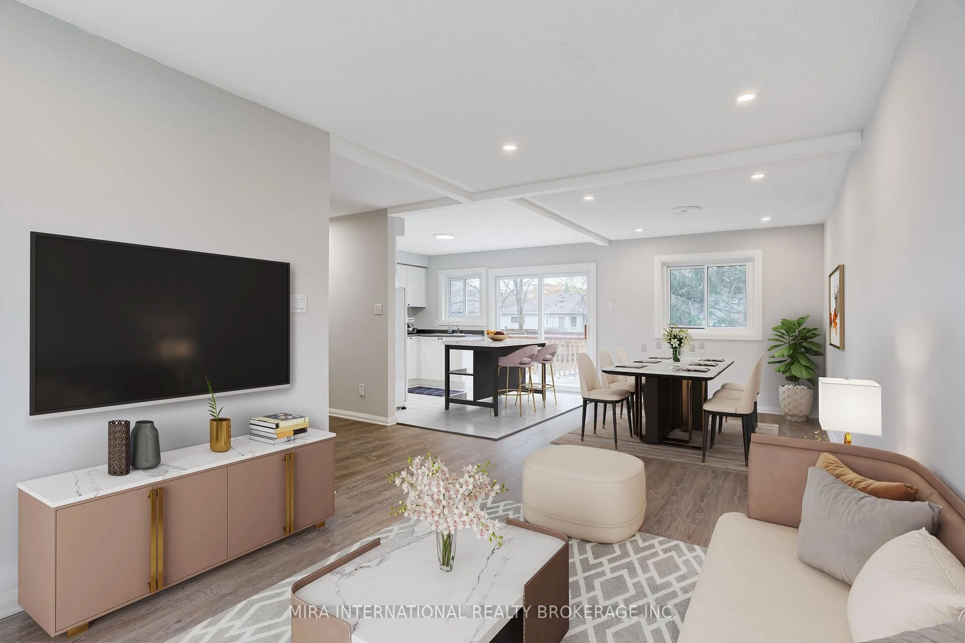 Photo 8 of 25 Leo Boulevard, Wasaga Beach — HOMEH
