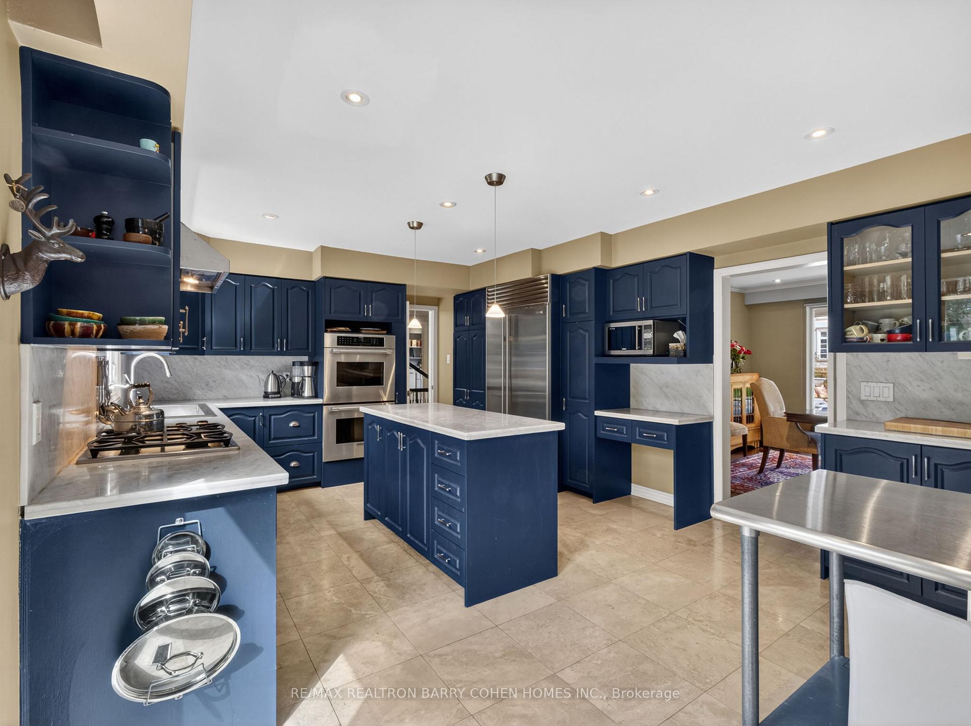 Photo 11 of 19 Saintfield Avenue, North York, Bridle Path-Sunnybrook-York Mills — HOMEH