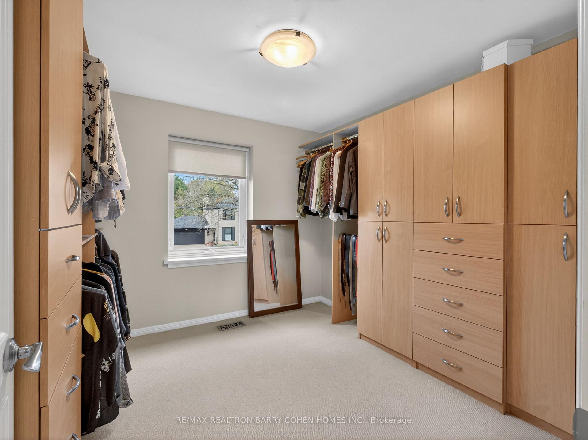 Photo 22 of 19 Saintfield Avenue, North York, Bridle Path-Sunnybrook-York Mills — HOMEH