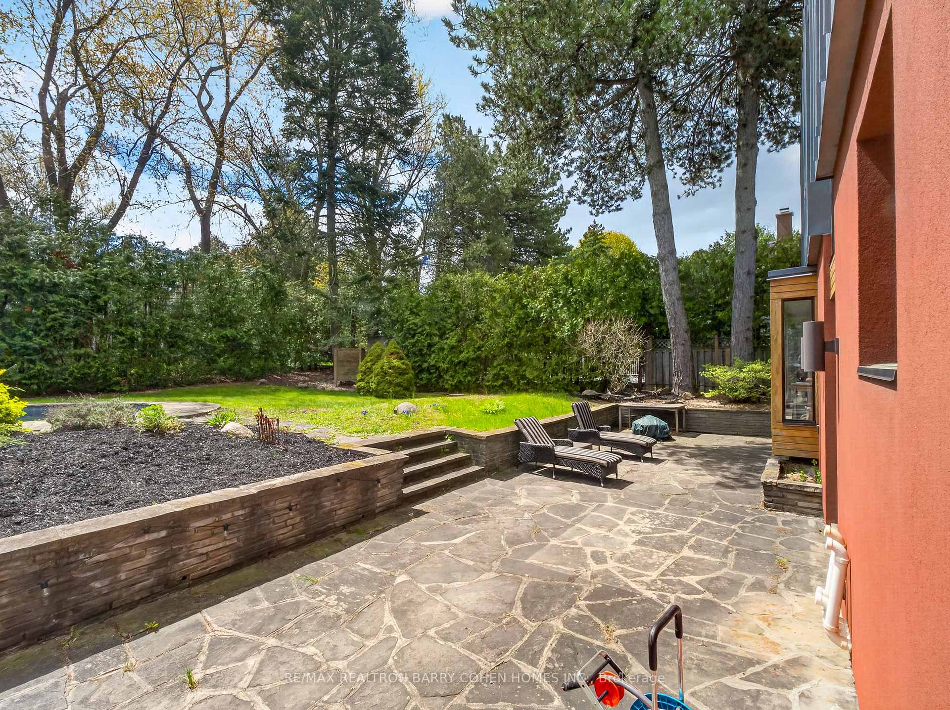 Photo 31 of 19 Saintfield Avenue, North York, Bridle Path-Sunnybrook-York Mills — HOMEH