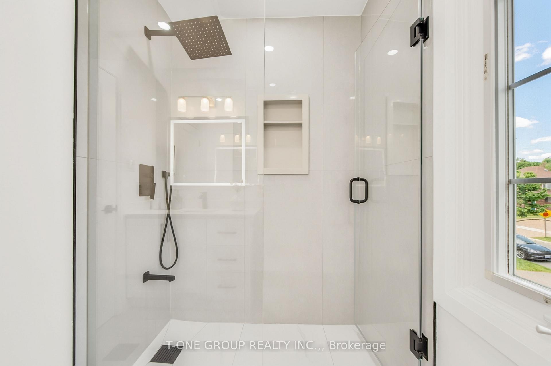 Photo 29 of 57 Buchanan Drive, Markham, Unionville — HOMEH