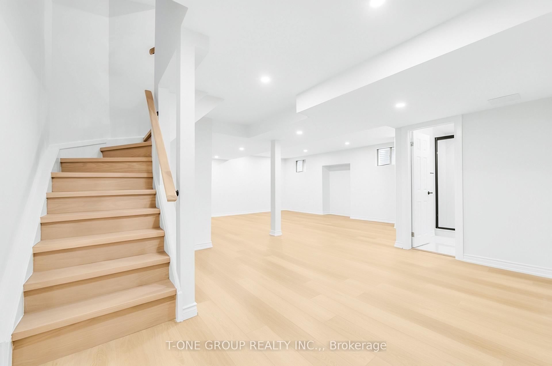 Photo 32 of 57 Buchanan Drive, Markham, Unionville — HOMEH