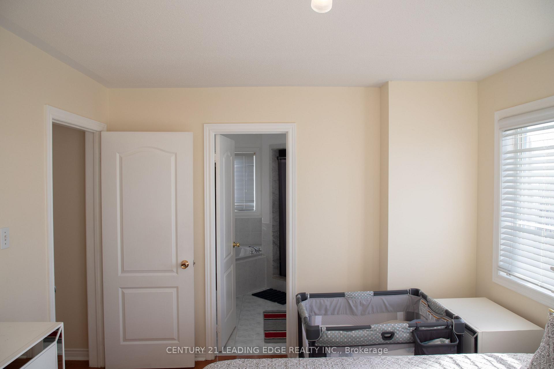 Photo 32 of 157 Dooley Crescent, Ajax, Northwest Ajax — HOMEH