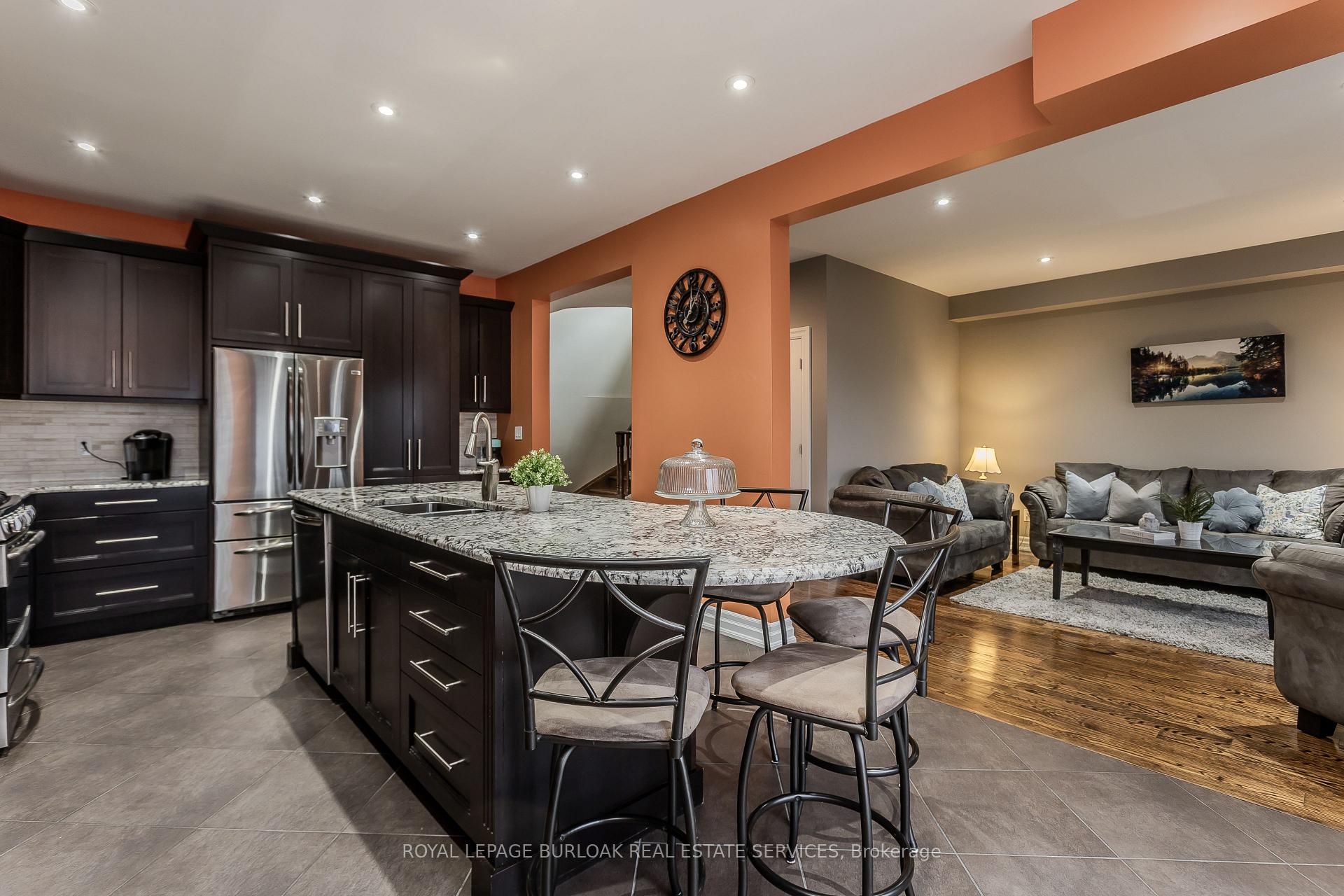 Photo 10 of 24 Newcastle Court, Hamilton, Thorner — HOMEH