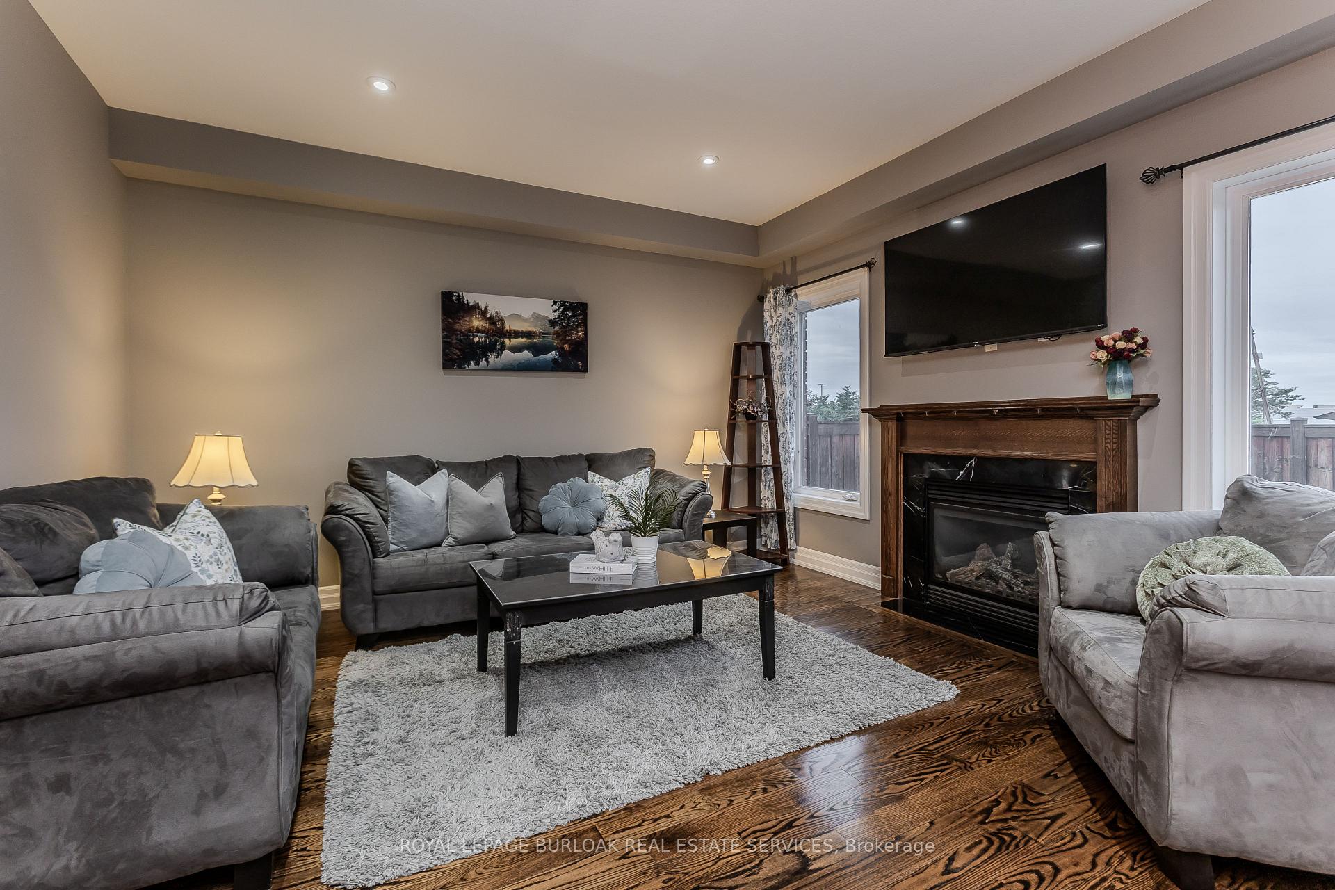Photo 12 of 24 Newcastle Court, Hamilton, Thorner — HOMEH
