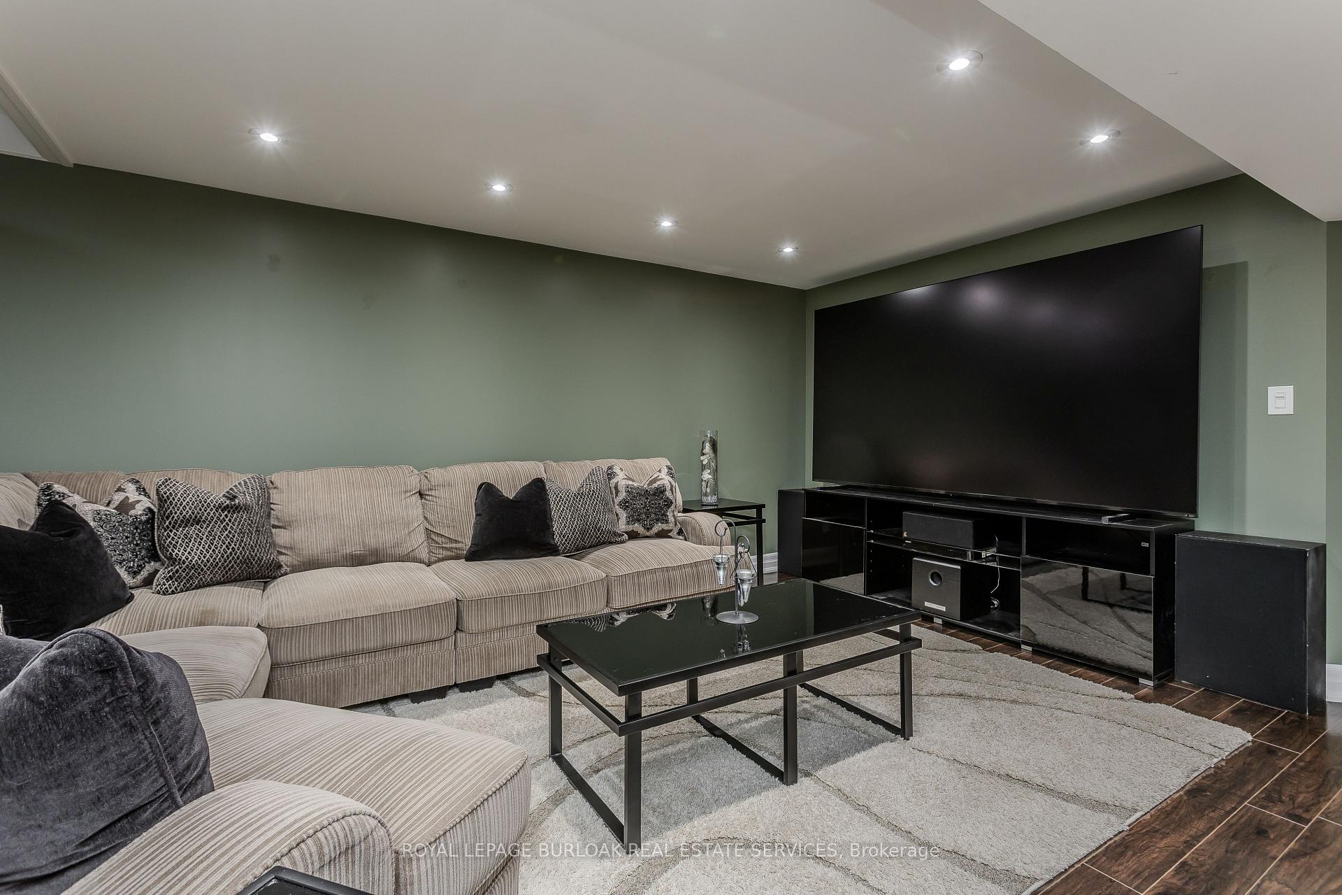 Photo 28 of 24 Newcastle Court, Hamilton, Thorner — HOMEH