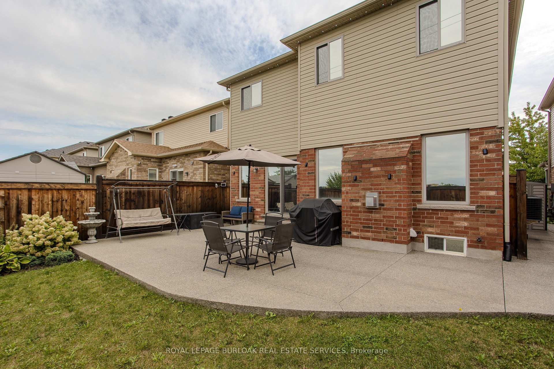 Photo 39 of 24 Newcastle Court, Hamilton, Thorner — HOMEH