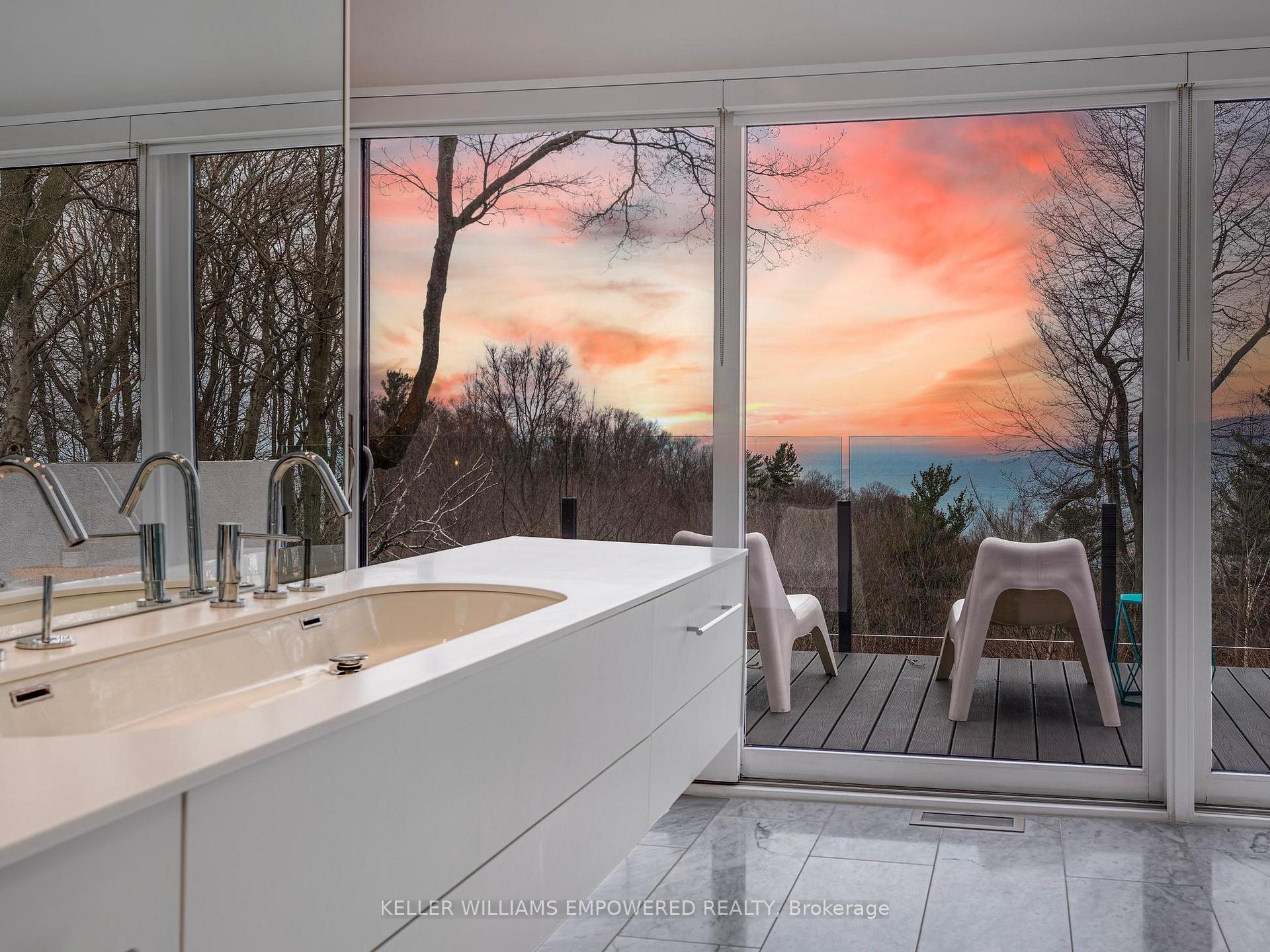 Photo 32 of 9 Fenwood Heights, Scarborough, Cliffcrest — HOMEH