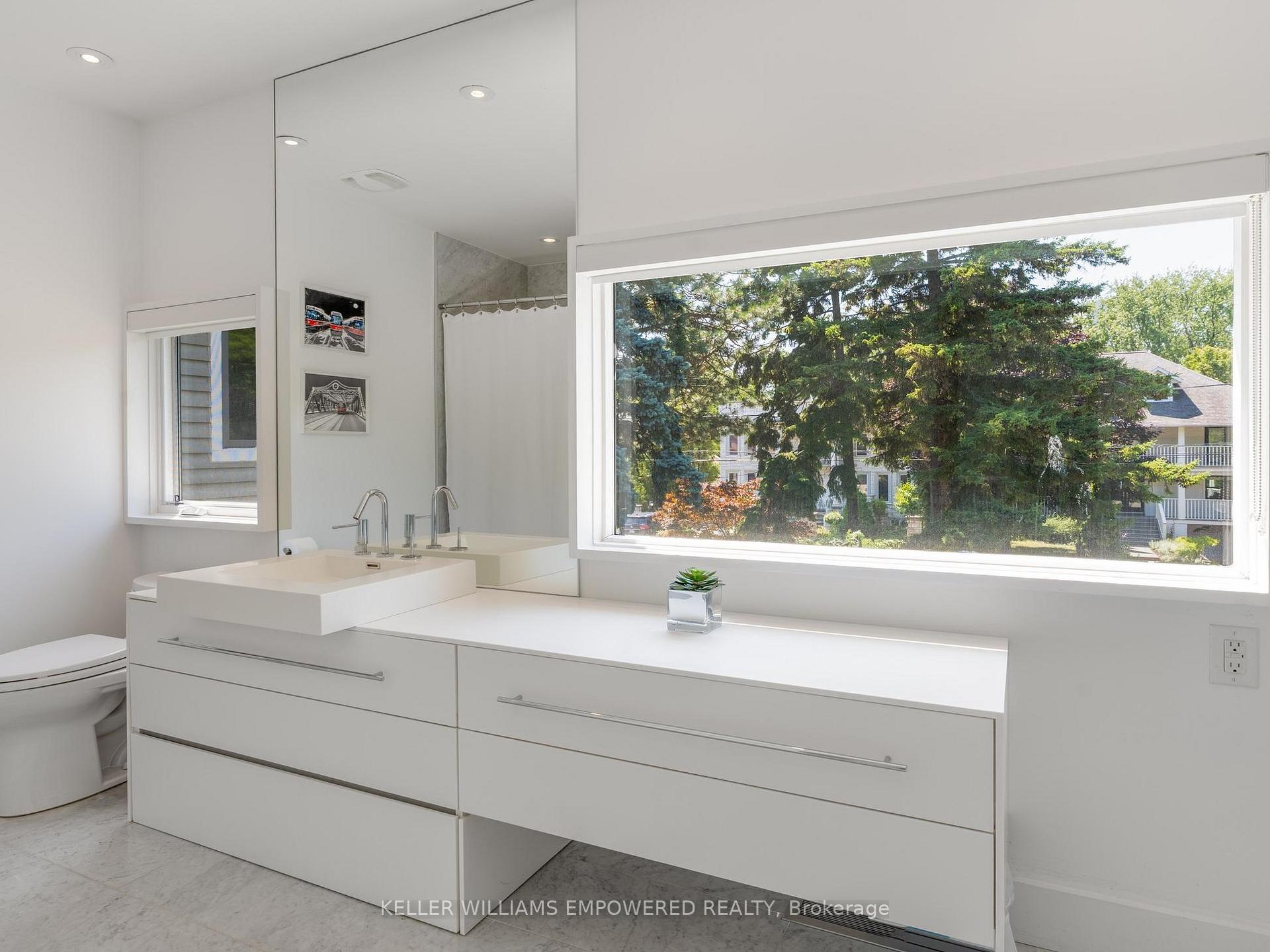 Photo 37 of 9 Fenwood Heights, Scarborough, Cliffcrest — HOMEH