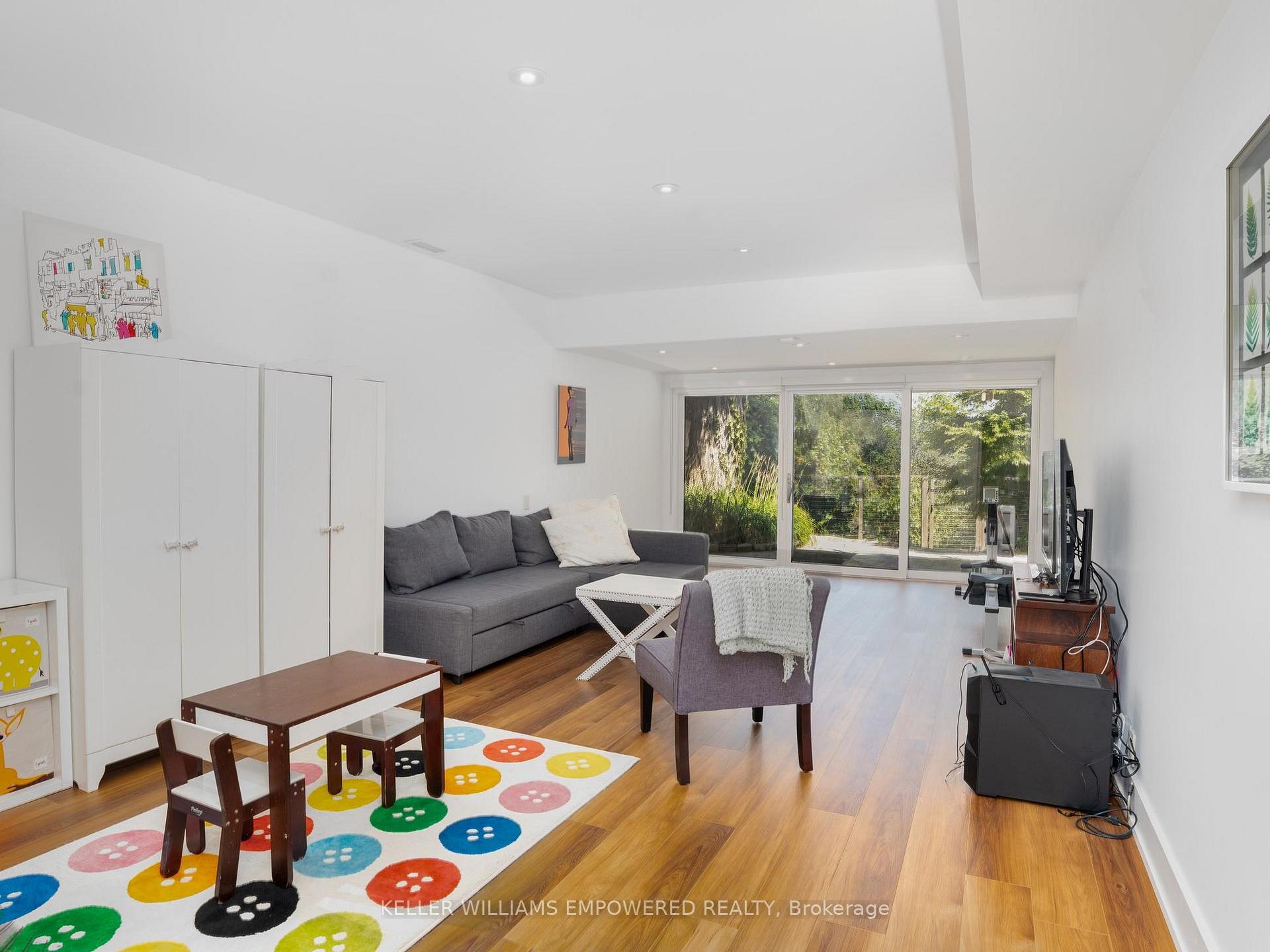 Photo 41 of 9 Fenwood Heights, Scarborough, Cliffcrest — HOMEH