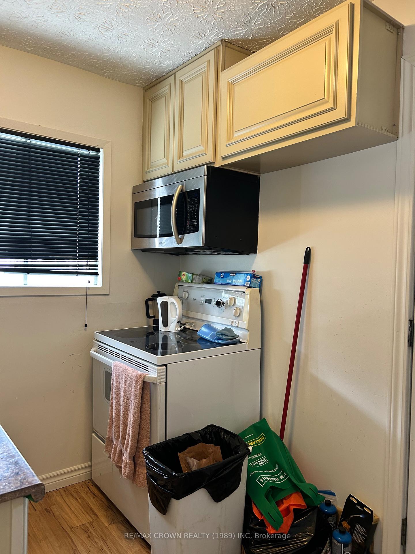 Photo 5 of 45 Dallyn Avenue, Kapuskasing — HOMEH