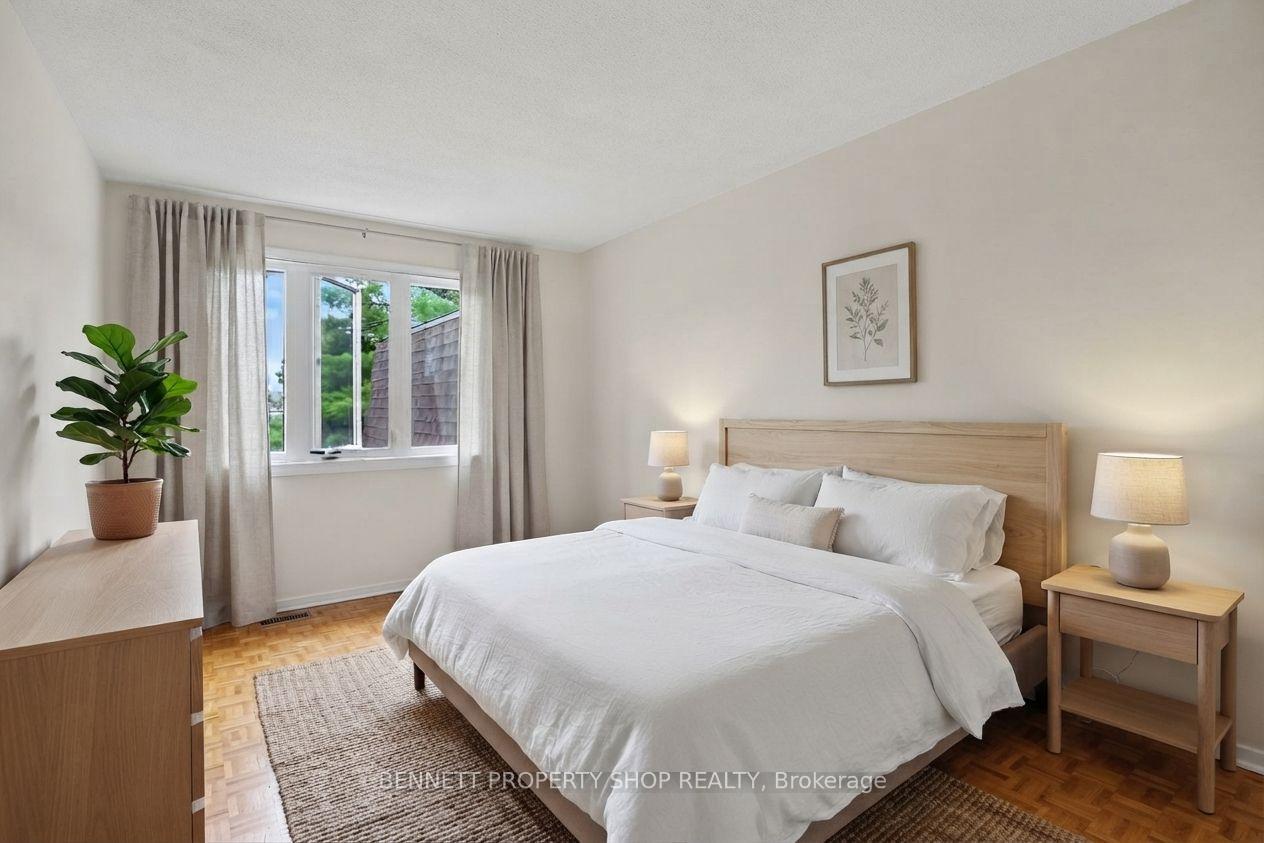 Photo 10 of Unit 1, 837 Eastvale Drive, Ottawa, Beaconwood — HOMEH