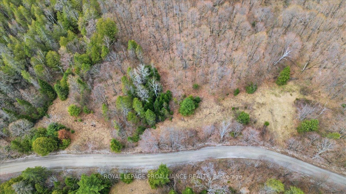 Photo 3 of 1860 North Road, Frontenac, Frontenac North — HOMEH