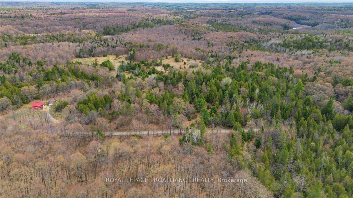 Photo 8 of 1860 North Road, Frontenac, Frontenac North — HOMEH