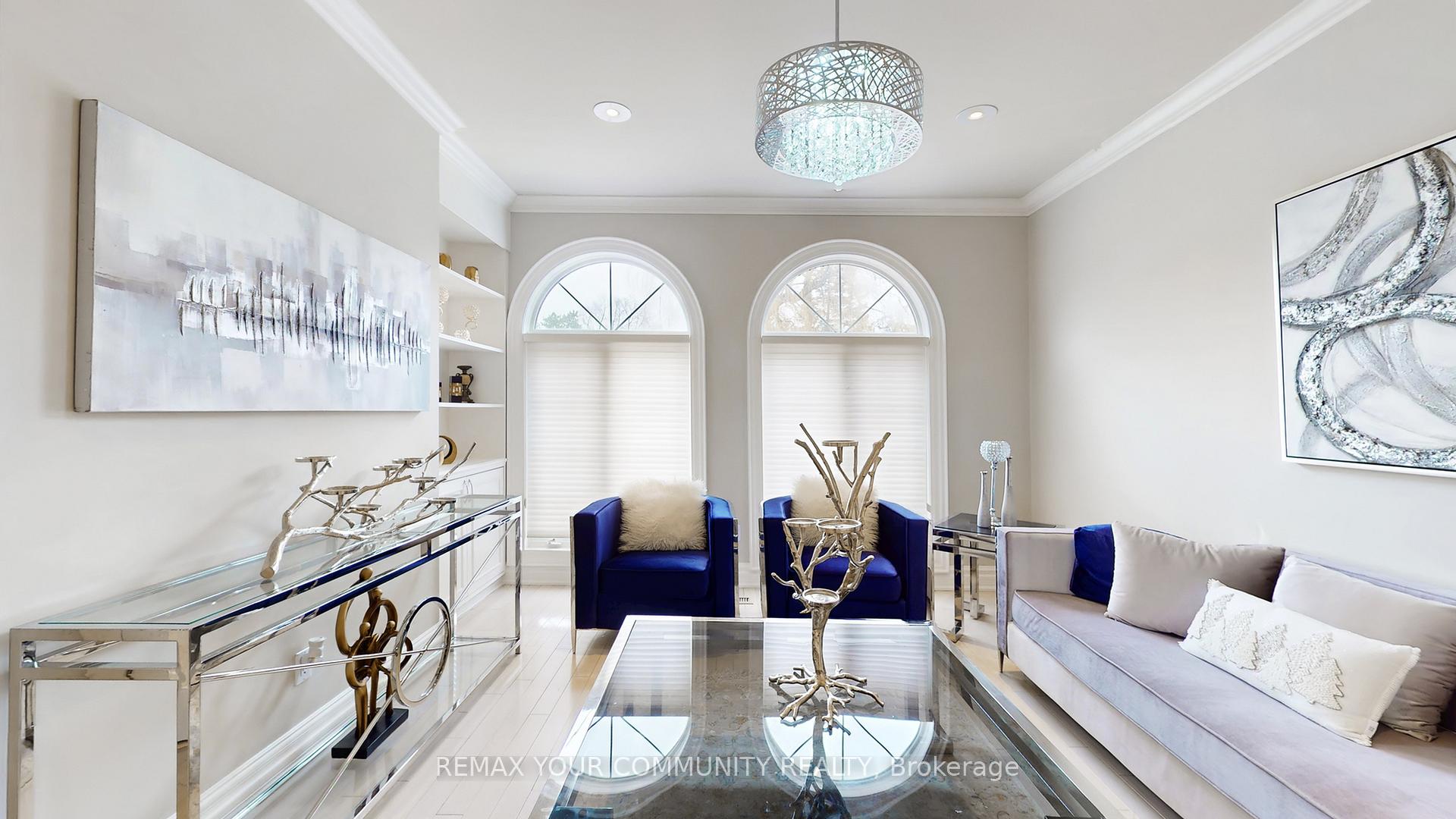 Photo 6 of 22 Valloncliffe Road, Markham, Bayview Glen — HOMEH