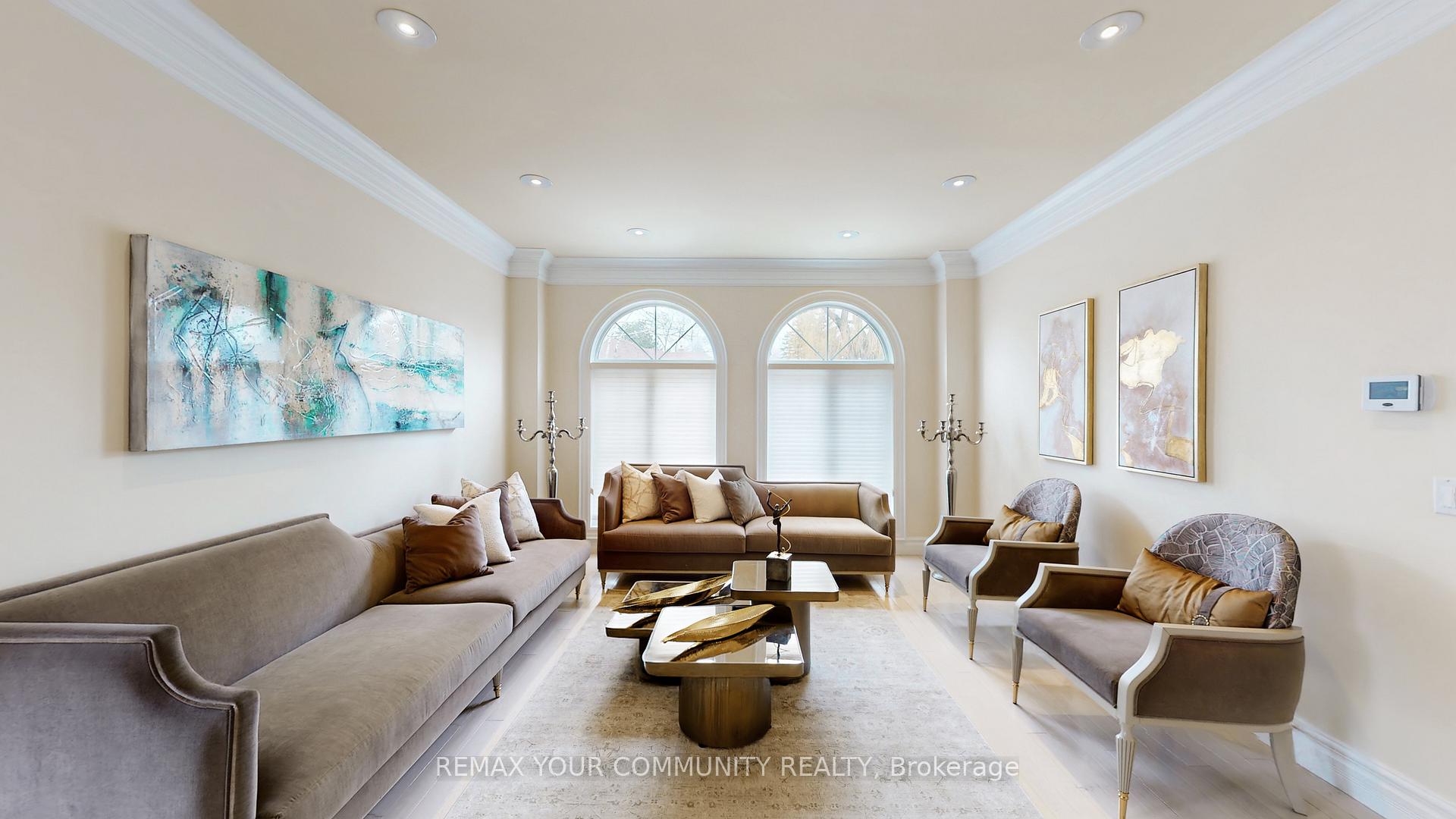 Photo 10 of 22 Valloncliffe Road, Markham, Bayview Glen — HOMEH