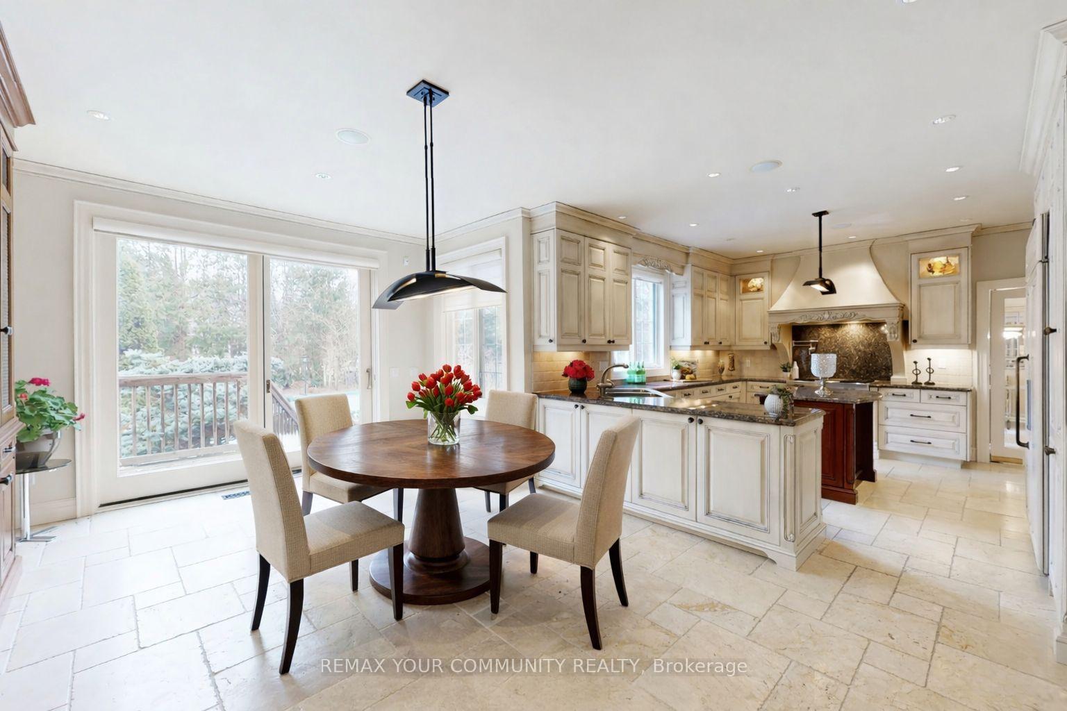 Photo 17 of 22 Valloncliffe Road, Markham, Bayview Glen — HOMEH