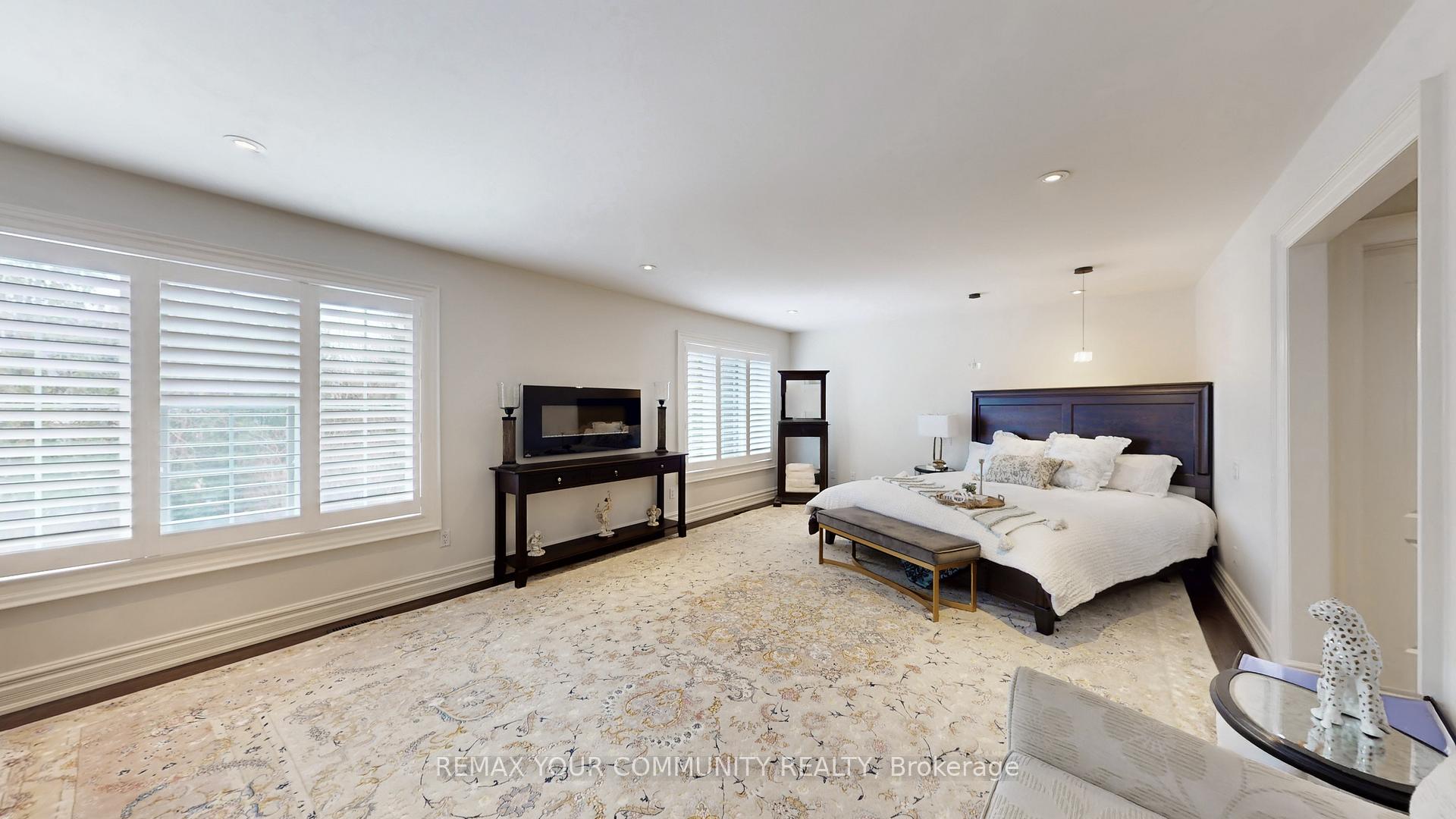 Photo 19 of 22 Valloncliffe Road, Markham, Bayview Glen — HOMEH