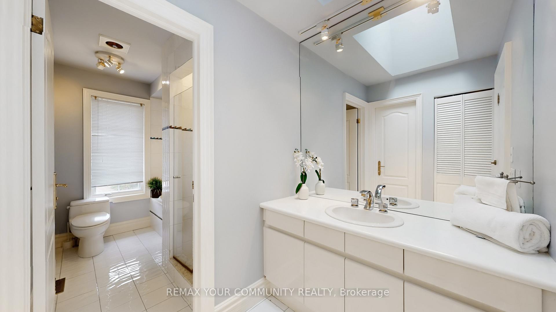 Photo 31 of 22 Valloncliffe Road, Markham, Bayview Glen — HOMEH