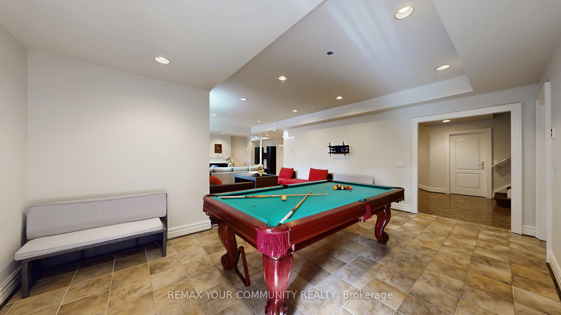 Photo 34 of 22 Valloncliffe Road, Markham, Bayview Glen — HOMEH