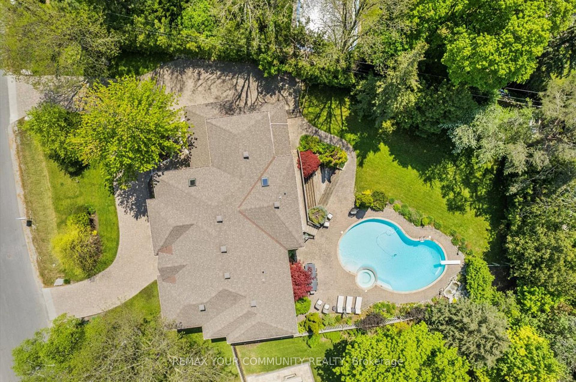 Photo 49 of 22 Valloncliffe Road, Markham, Bayview Glen — HOMEH