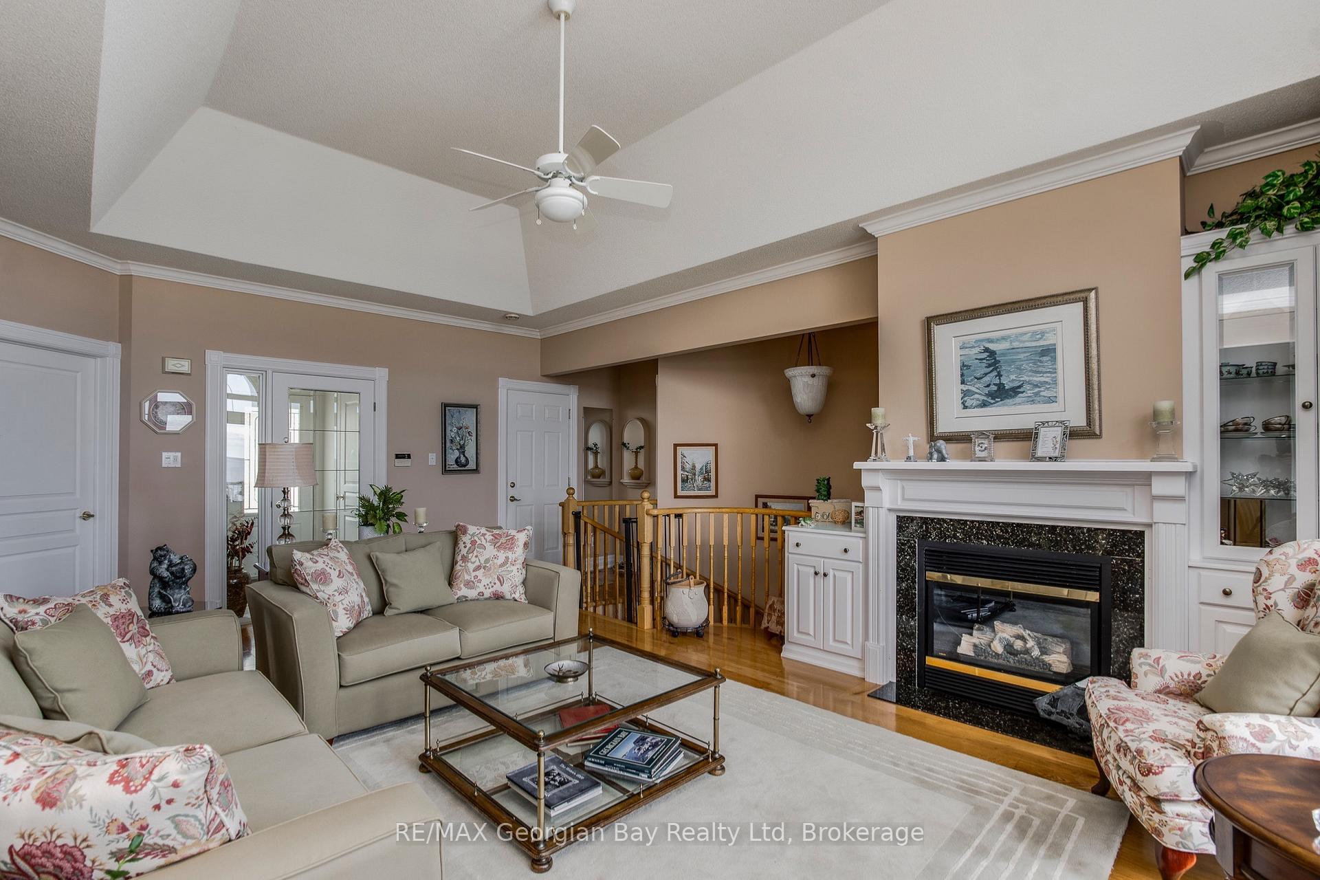 Photo 10 of 507 Aberdeen Boulevard, Midland — HOMEH