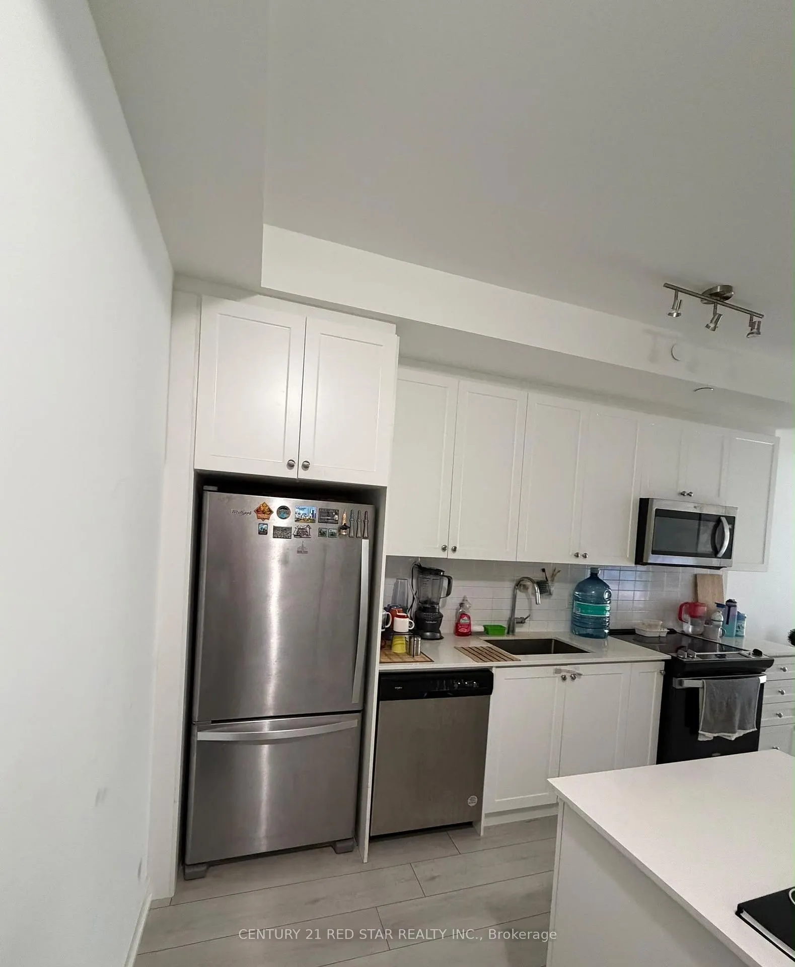 Photo 4 of Unit 706, 55 Duke Street W, Kitchener, City Commercial Core — HOMEH