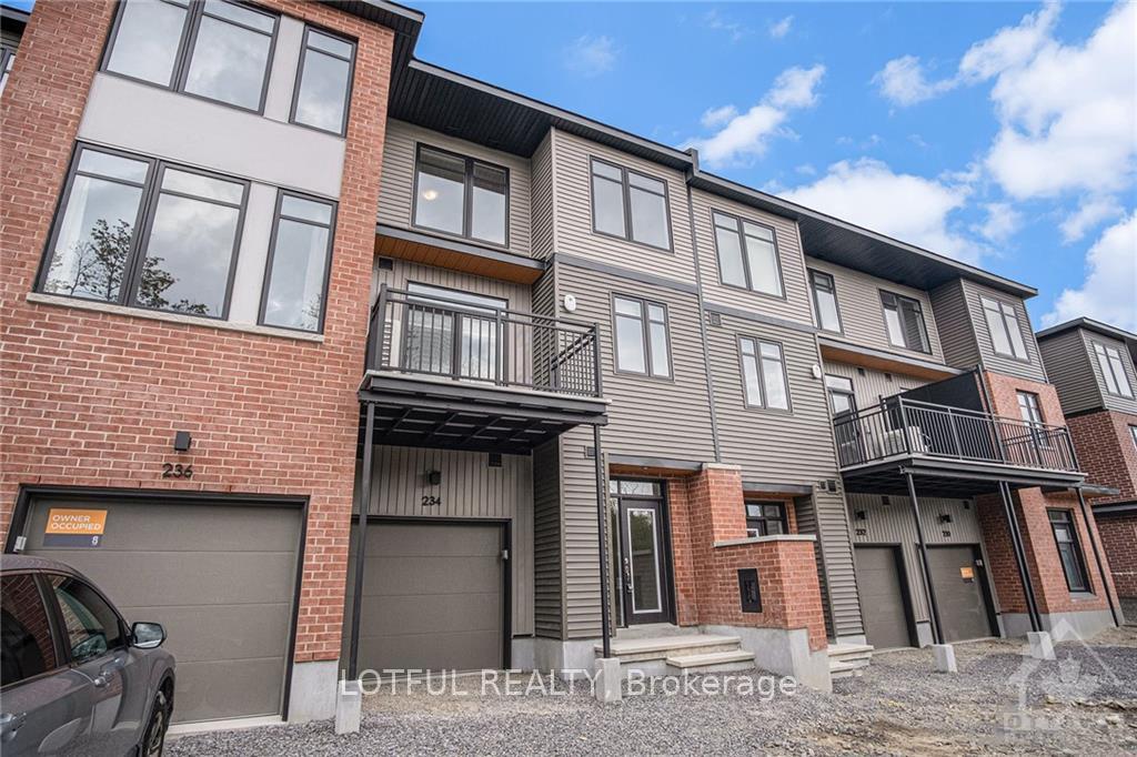 Photo 2 of 234 Tussock Private, Ottawa, Blossom Park/Kemp Park/Findlay Creek — HOMEH