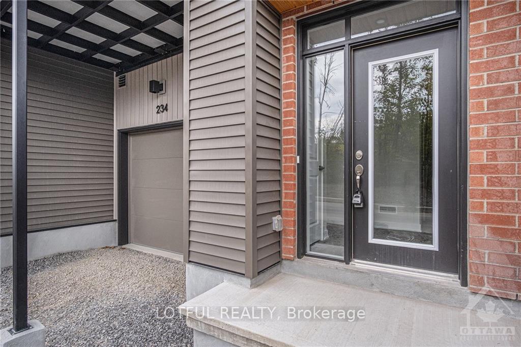 Photo 3 of 234 Tussock Private, Ottawa, Blossom Park/Kemp Park/Findlay Creek — HOMEH