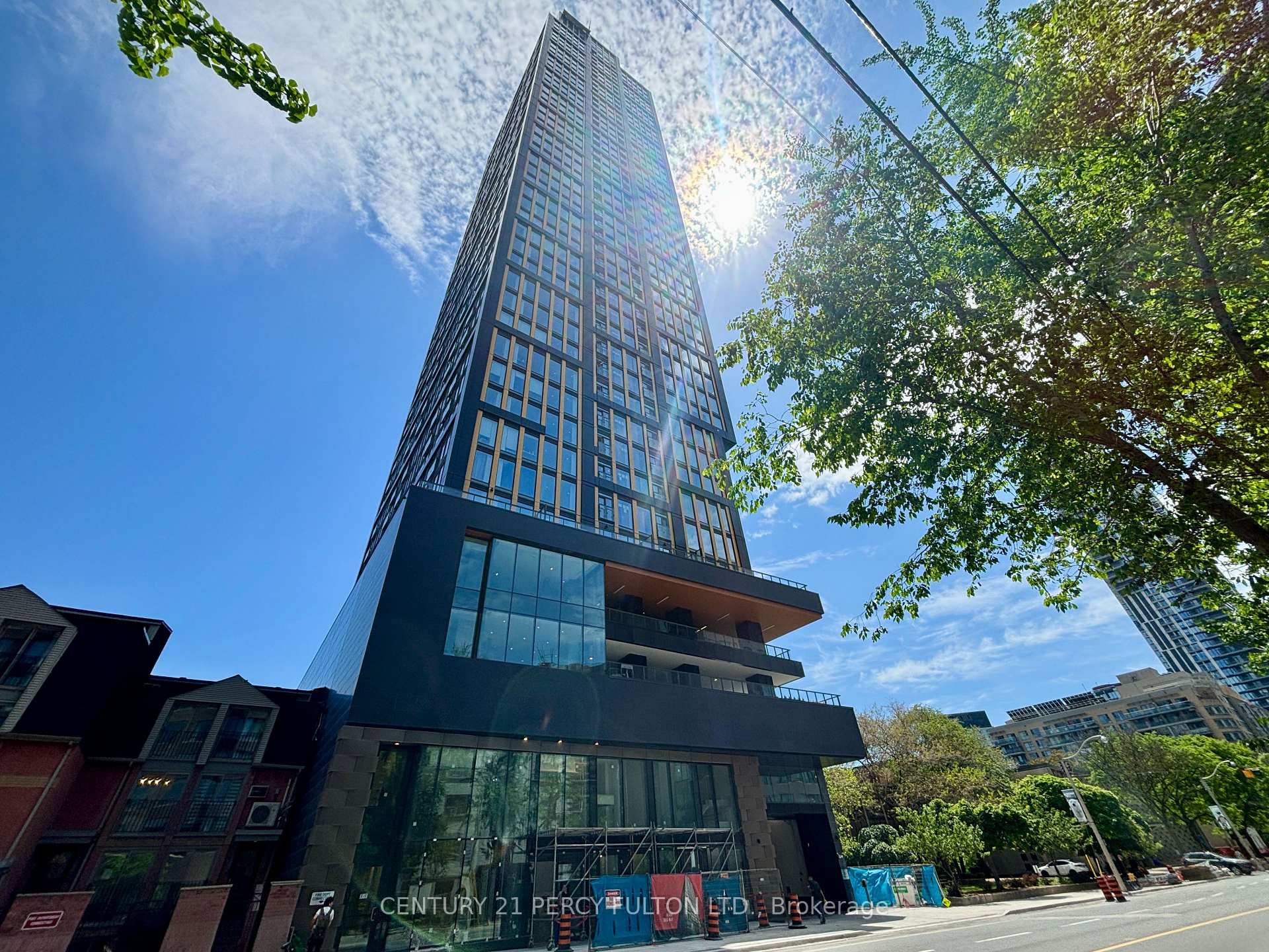 Photo of Unit 1717, 319 Jarvis Street