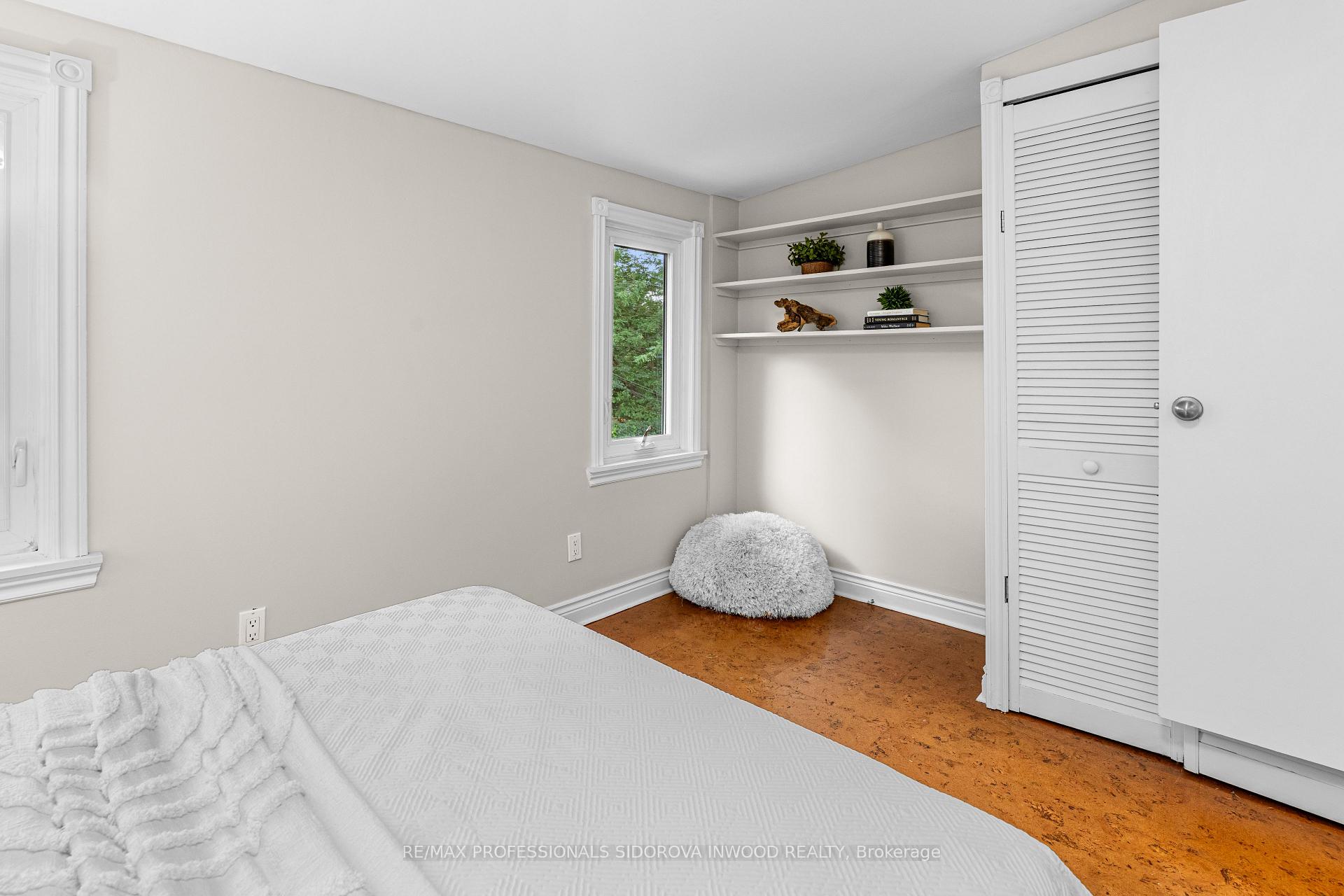 Photo 20 of 19 Harshaw Avenue, Toronto, Lambton Baby Point — HOMEH
