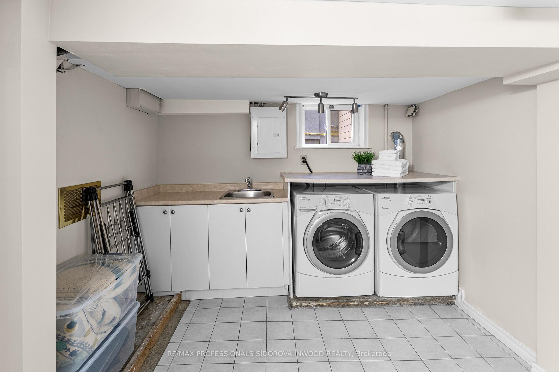 Photo 25 of 19 Harshaw Avenue, Toronto, Lambton Baby Point — HOMEH