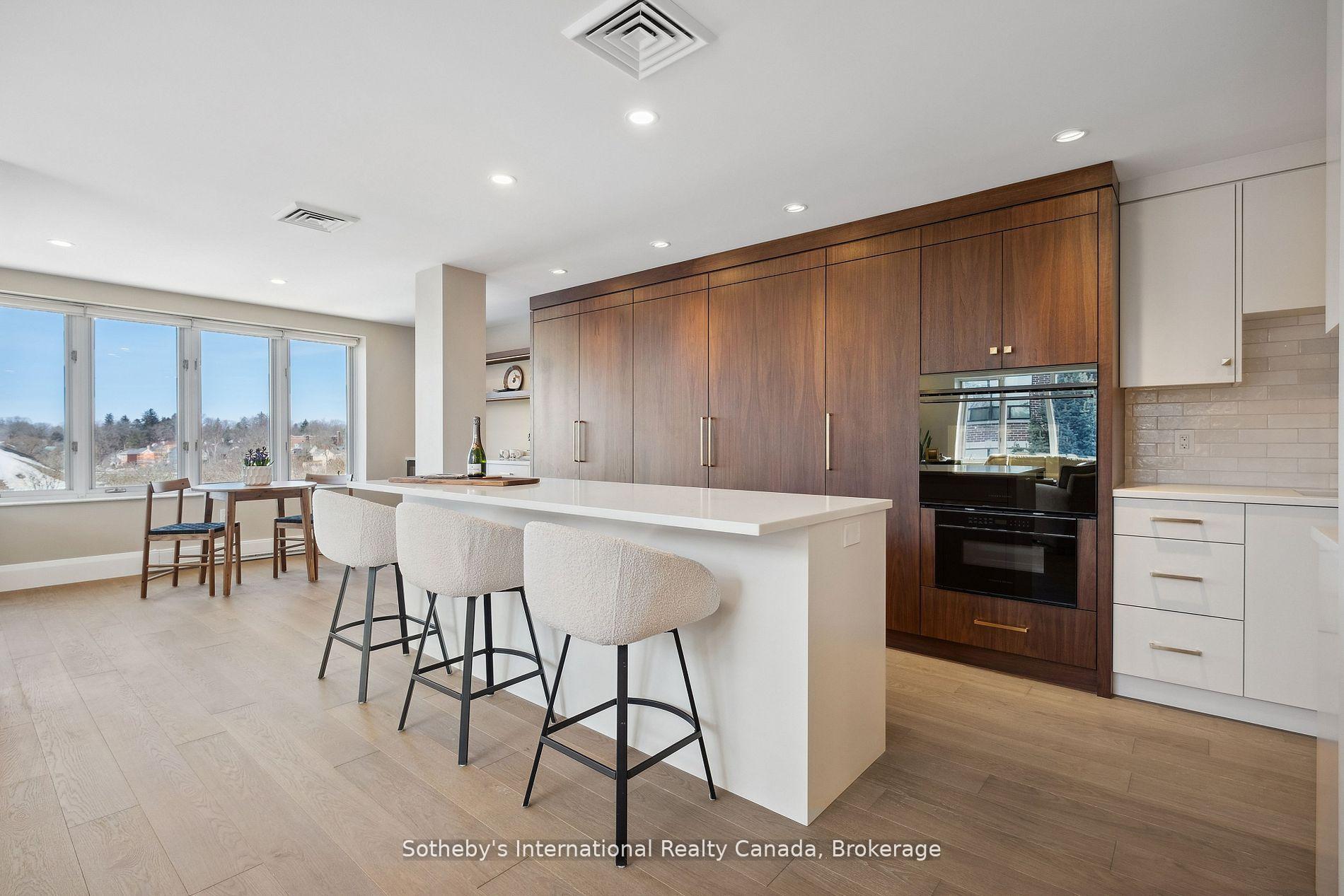 Photo 11 of Unit 401, 30 Front Street, Stratford — HOMEH